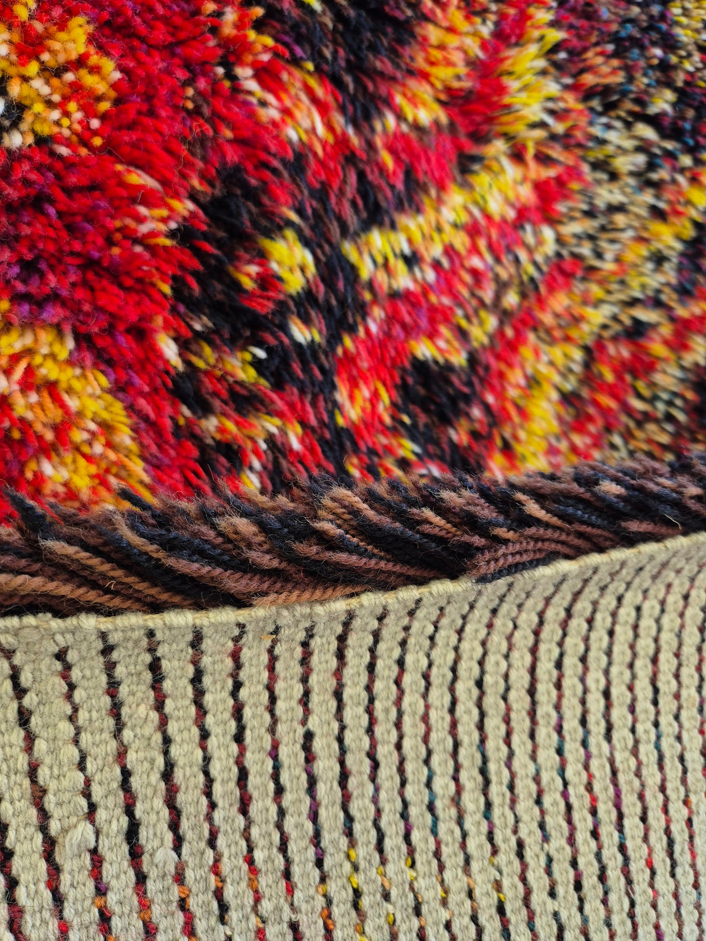 Vintage Finnish Wall Rug “Tulikukka” by Suvi Peura – Large Handwoven Textile Art 175 x 110 cm