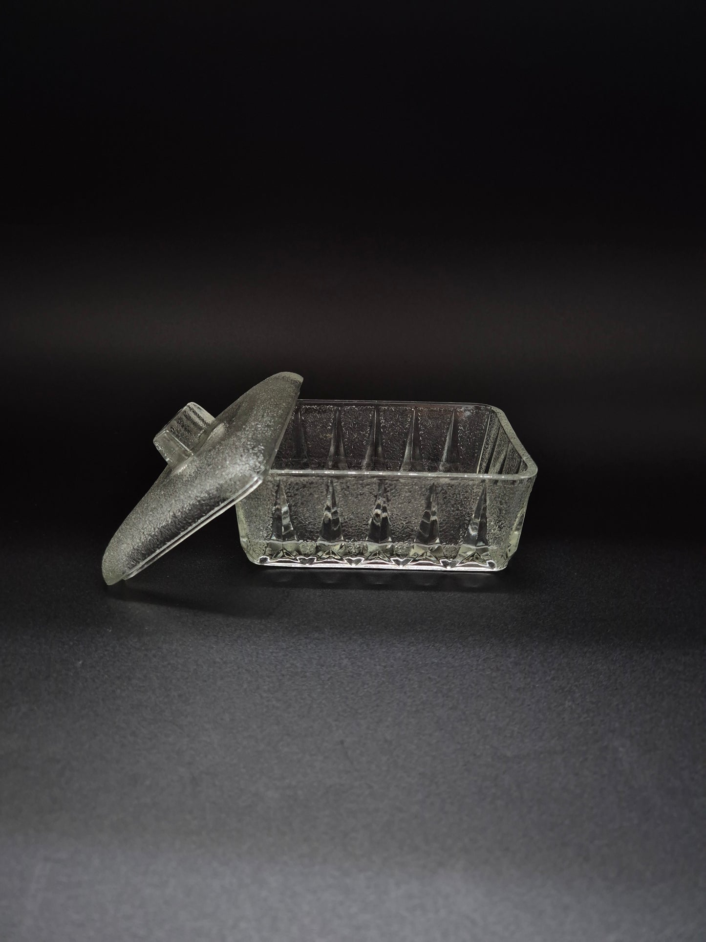 1950 Vintage English Butter Dish with Lid