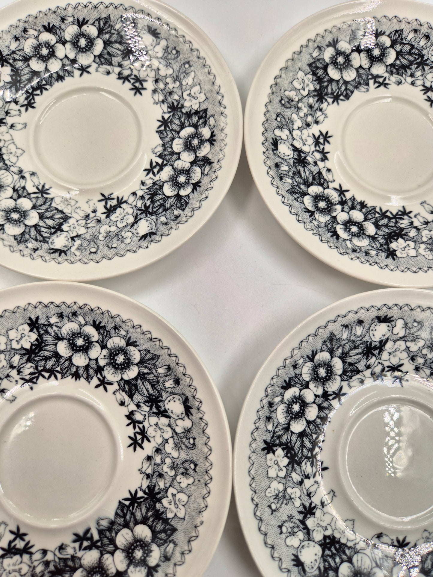 Set of 4 vintage Arabia Finland Talvikki Espresso Cup & Saucer – Finnish Floral Ceramic