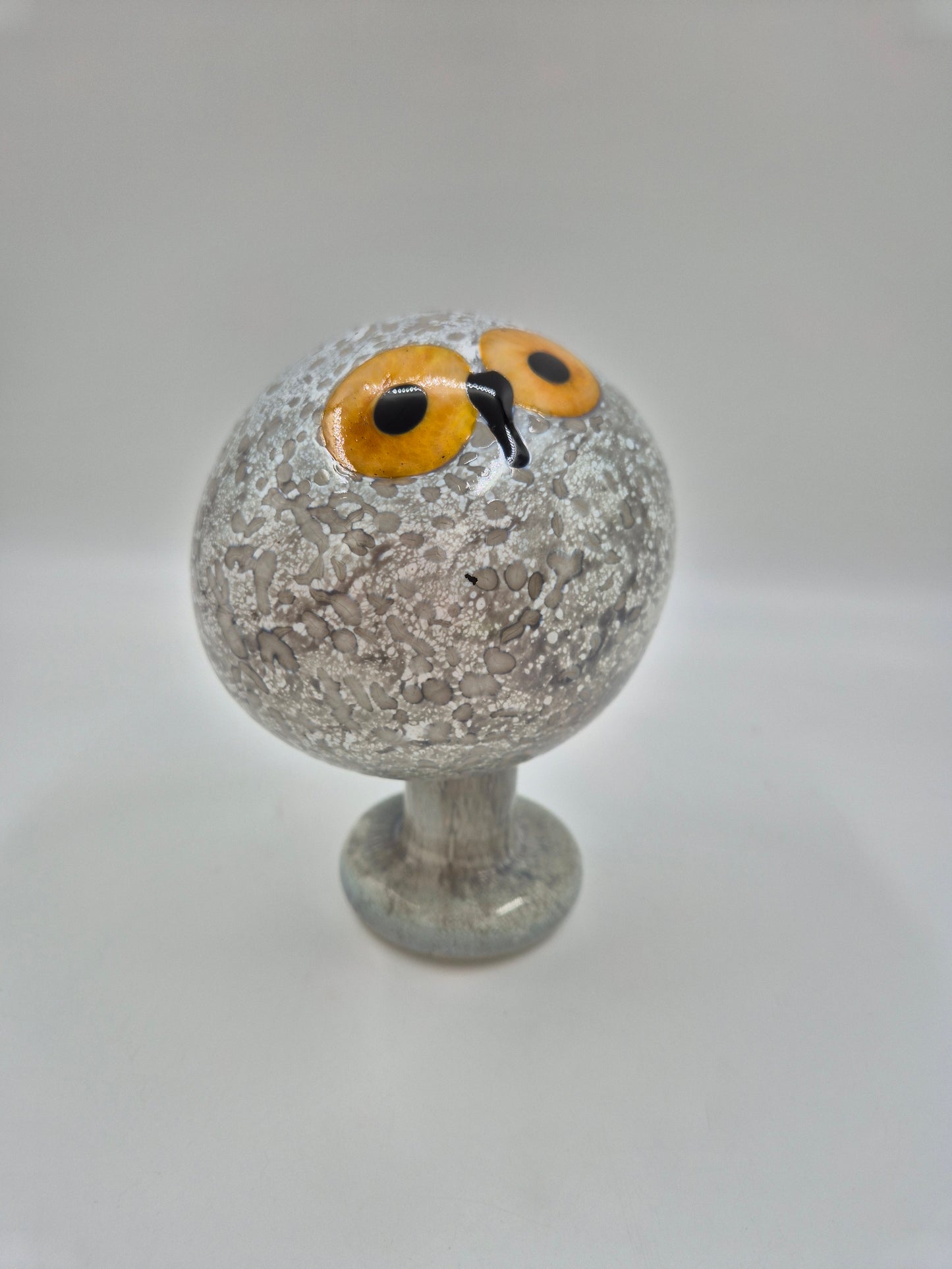 Oiva Toikka Helmipöllö Owl, Signed Art Glass Bird, Nuutajärvi Finland