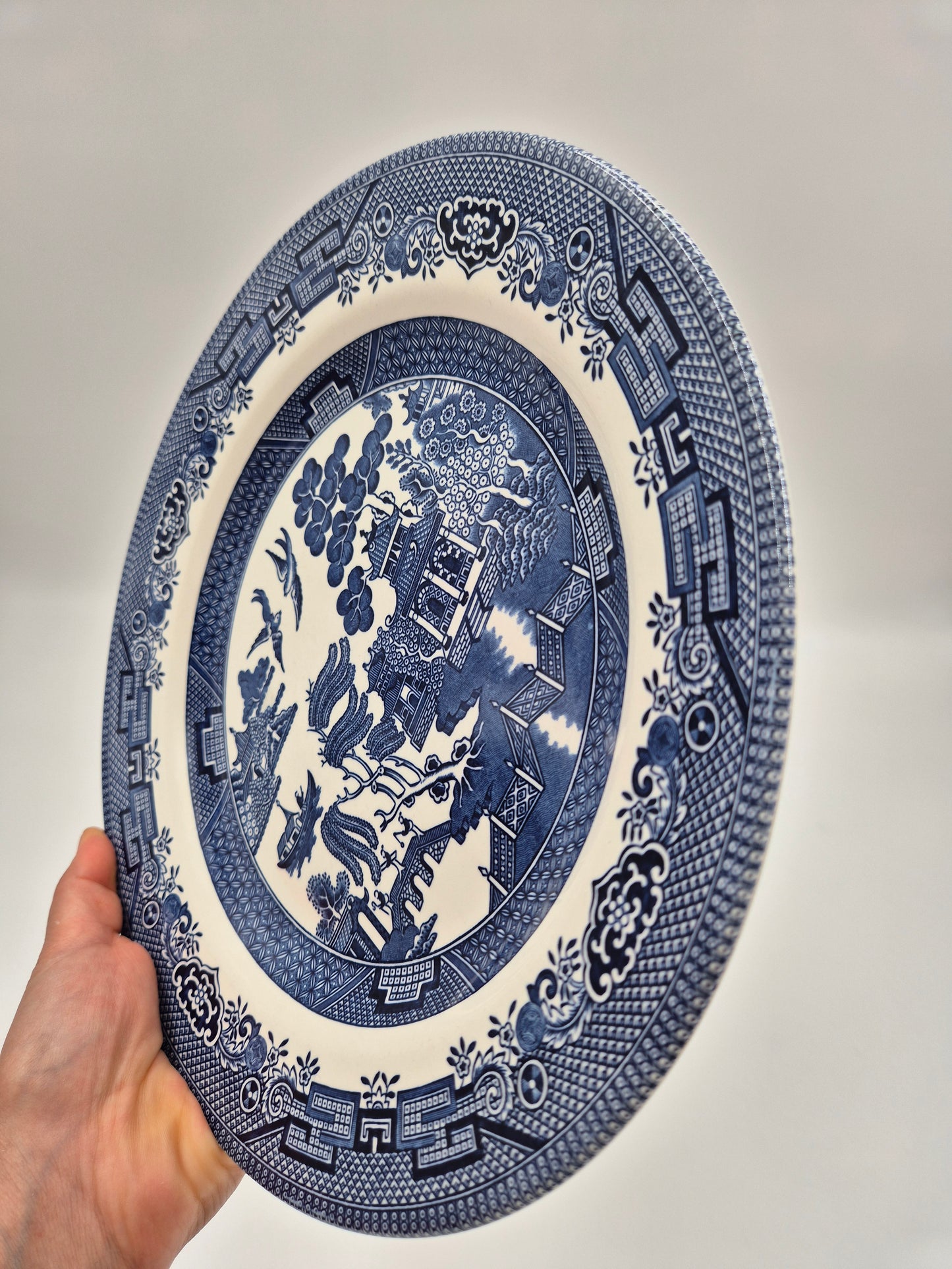 Vintage Blue Willow Dinner Plates by Churchill England, Set of 8