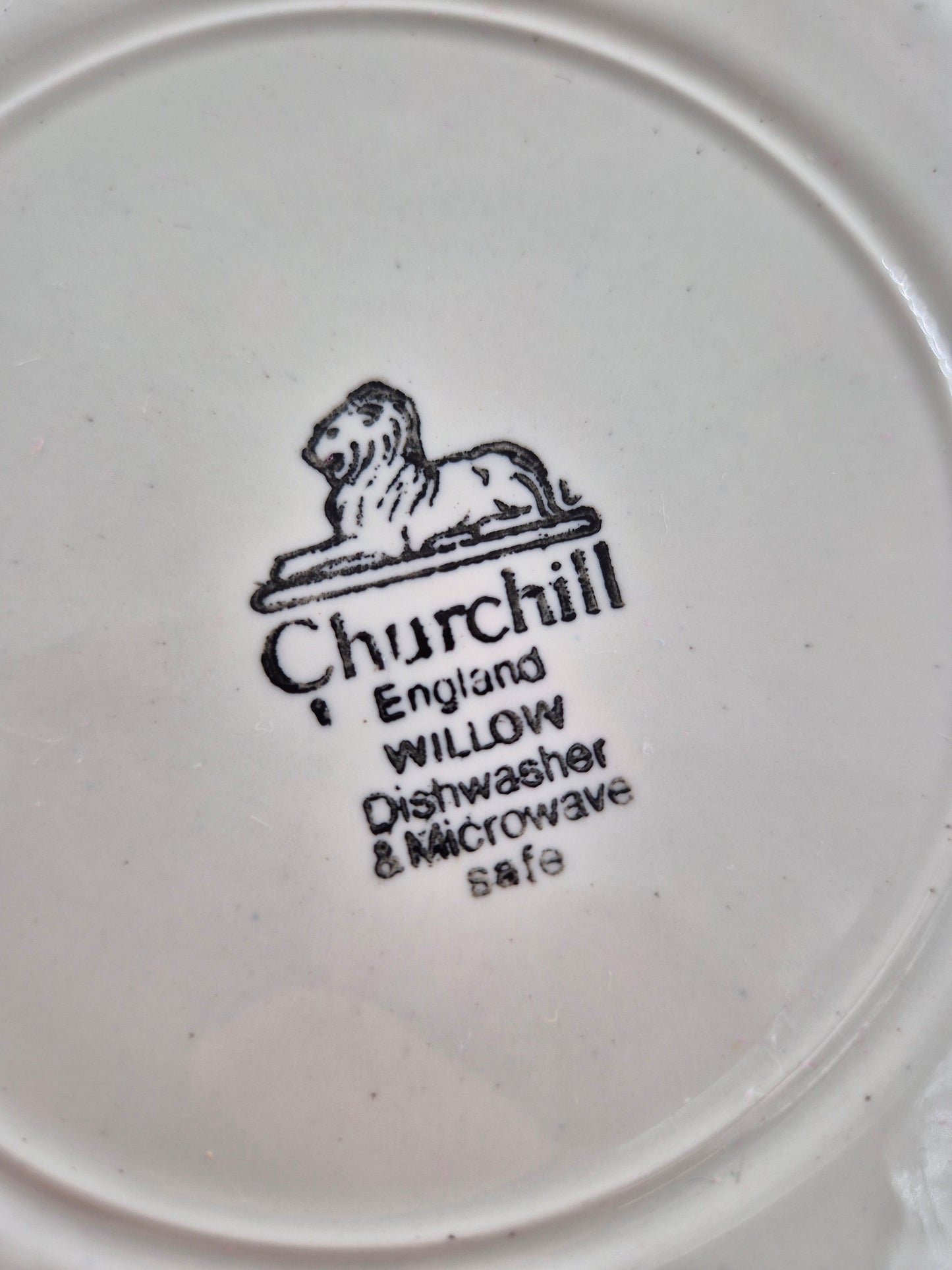 Vintage Blue Willow Dinner Plates by Churchill England, Set of 8