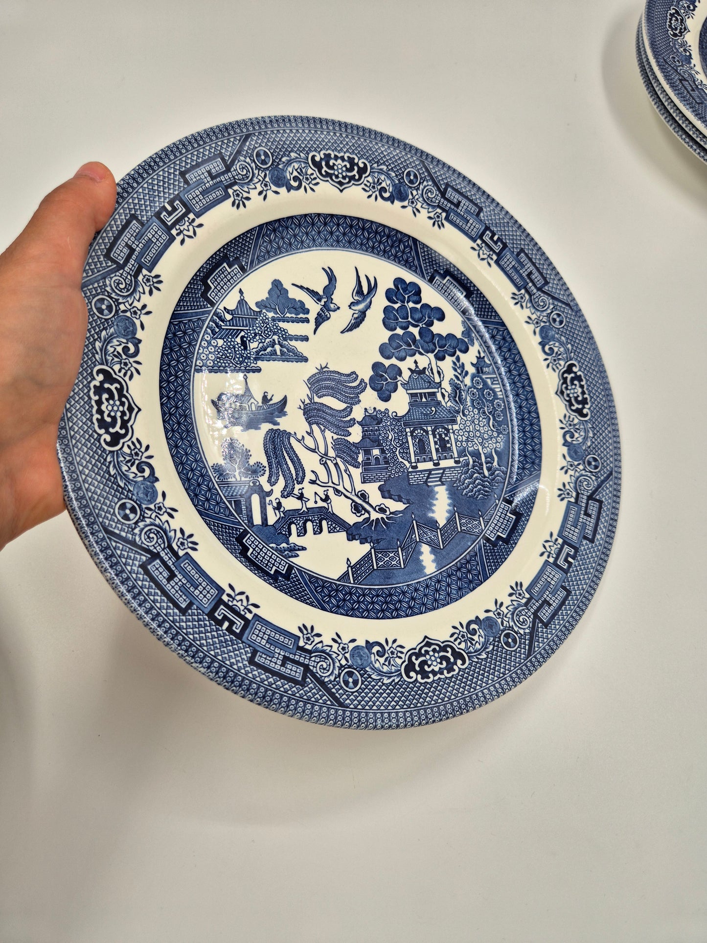 Vintage Blue Willow Dinner Plates by Churchill England, Set of 8