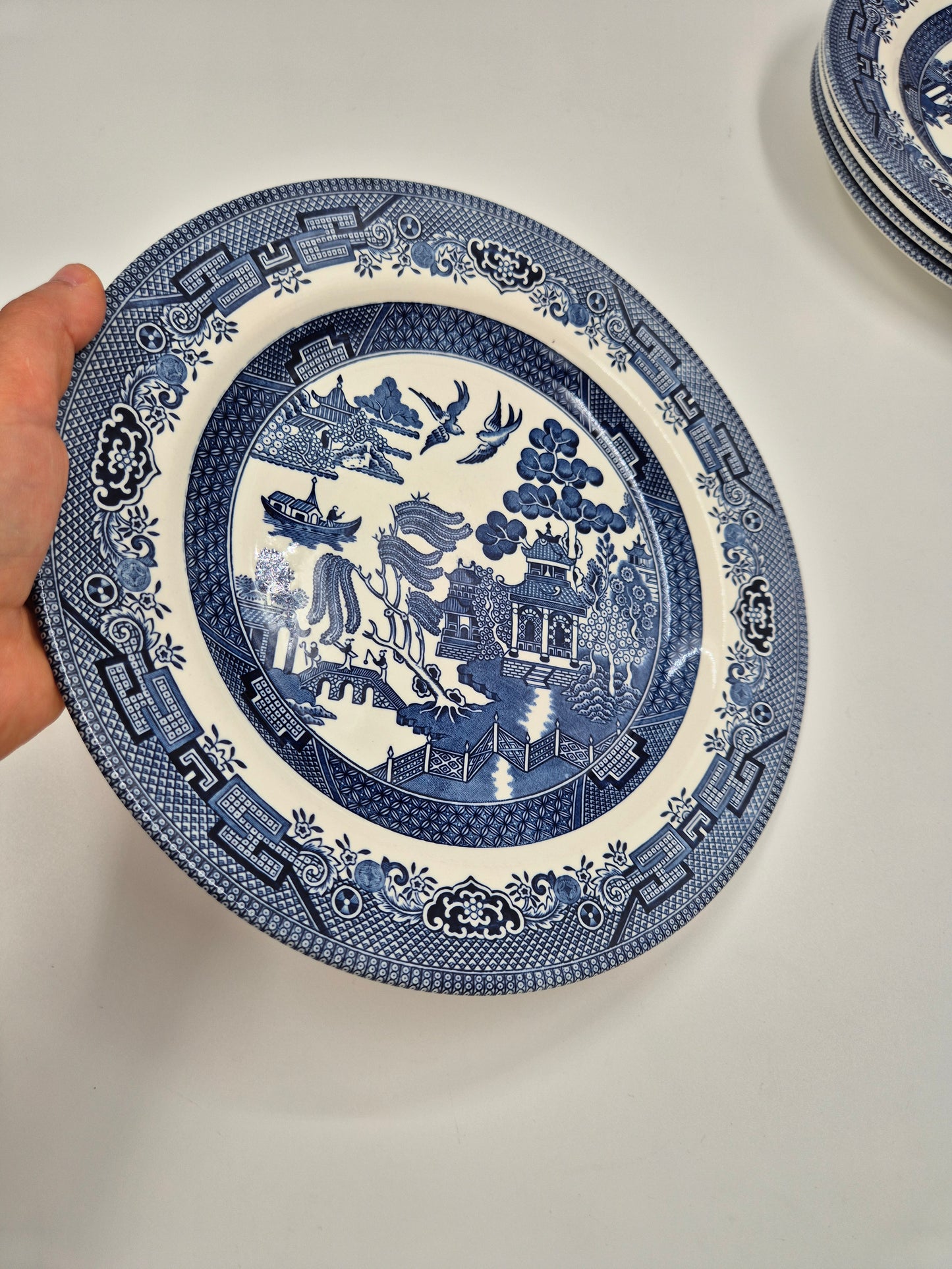Vintage Blue Willow Dinner Plates by Churchill England, Set of 8