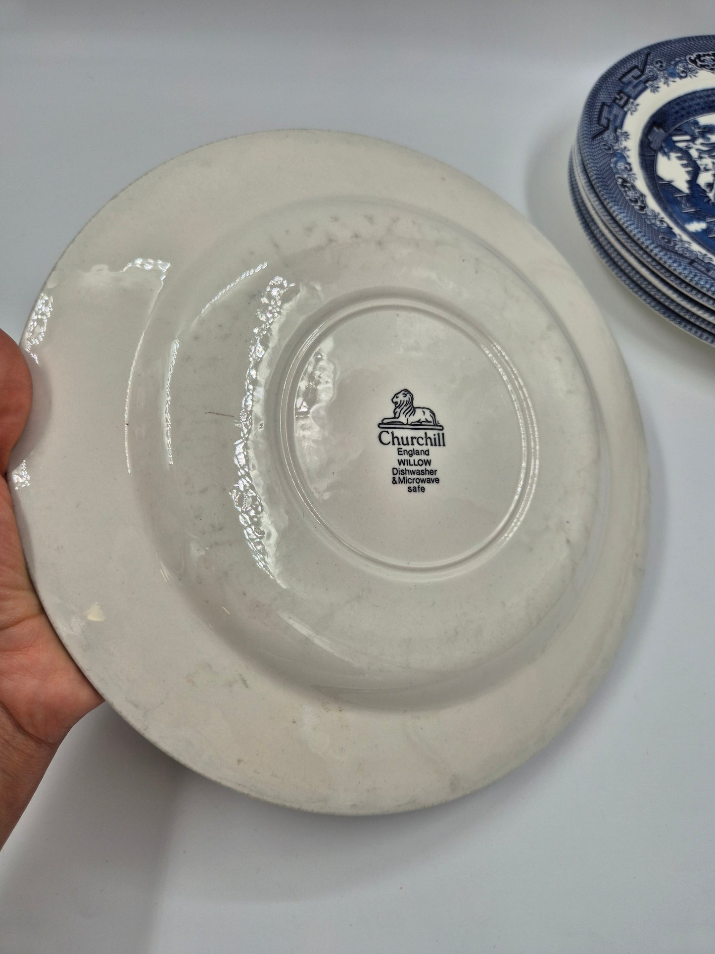 Vintage Blue Willow Dinner Plates by Churchill England, Set of 8