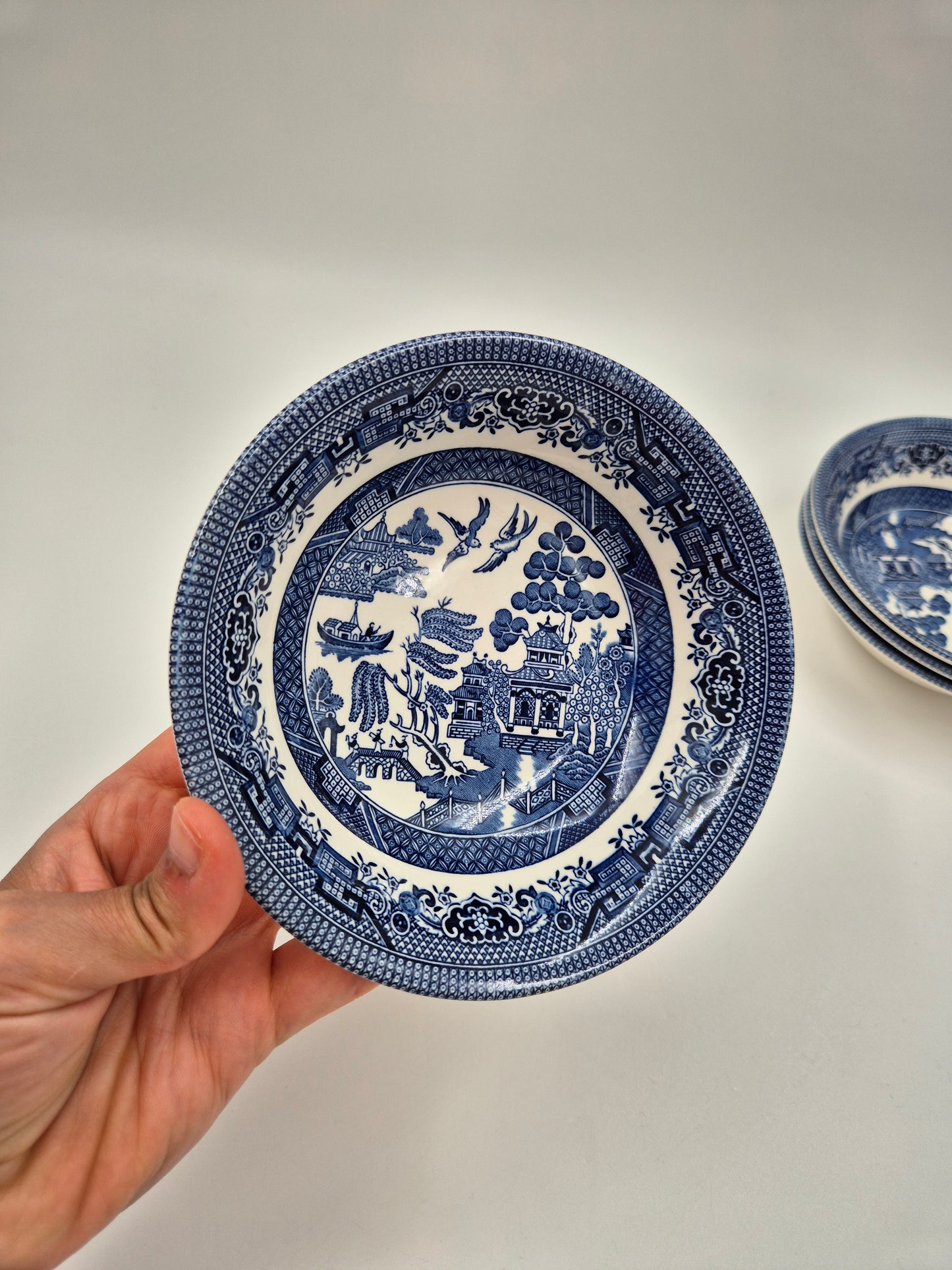 Set of 8 Vintage Churchill England Blue Willow Dessert Bowls | Blue & White English Transferware