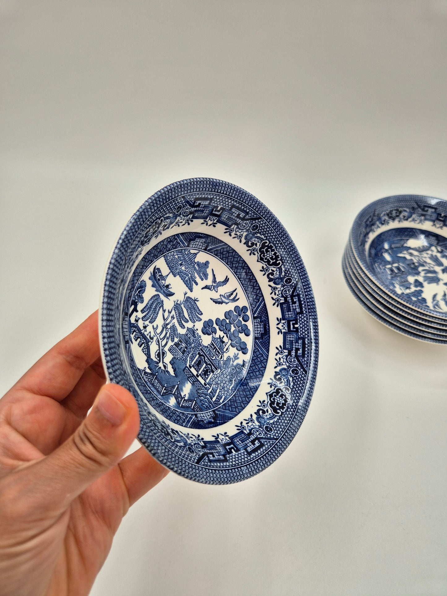 Set of 8 Vintage Churchill England Blue Willow Dessert Bowls | Blue & White English Transferware