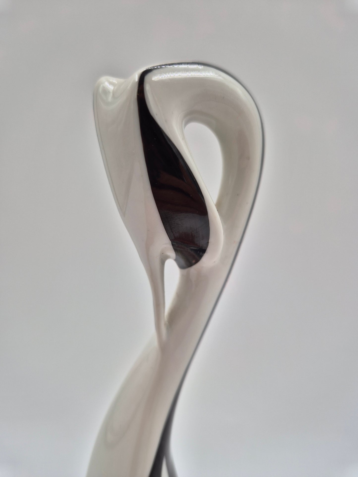 Mieczysław Naruszewicz "Uikku" Porcelain Bird Figurine for Wawel | Hand Painted Polish Mid-Century Sculpture | 28 cm Vintage Art Object