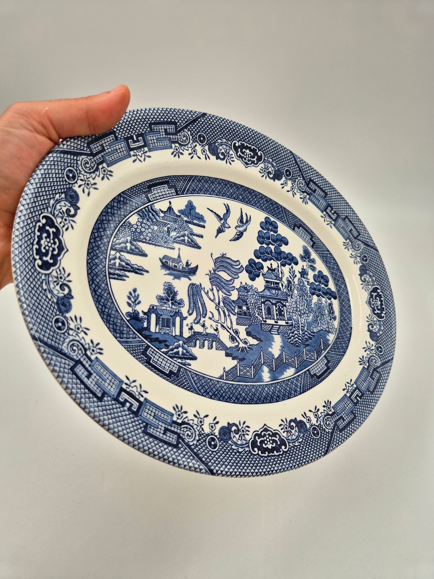 Churchill Willow Blue Oval Serving Platter – 25 x 21 cm – Made in England