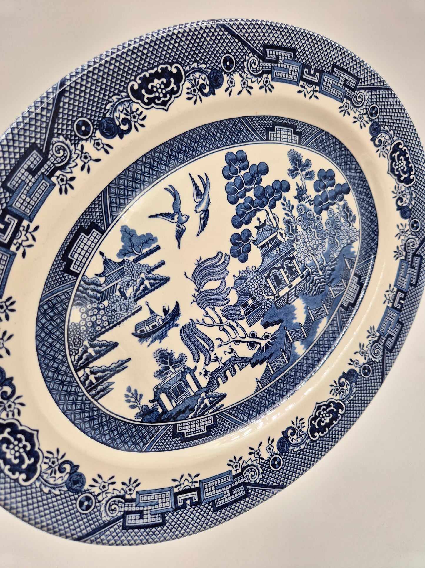 Churchill Willow Blue Oval Serving Platter – 25 x 21 cm – Made in England