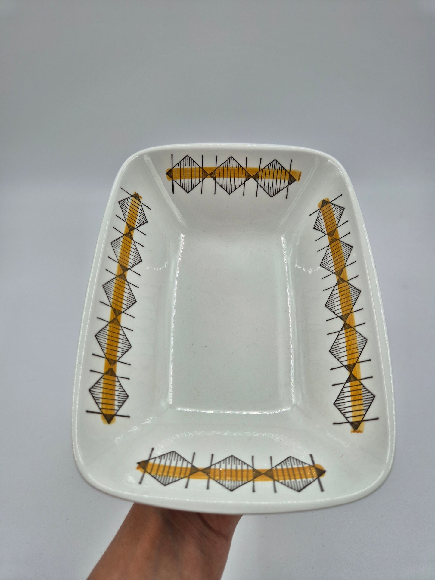 Pair of Rörstrand City Serving Dishes by Olle Alberius – Vintage Swedish Porcelain Bowls 15.5 × 21 cm