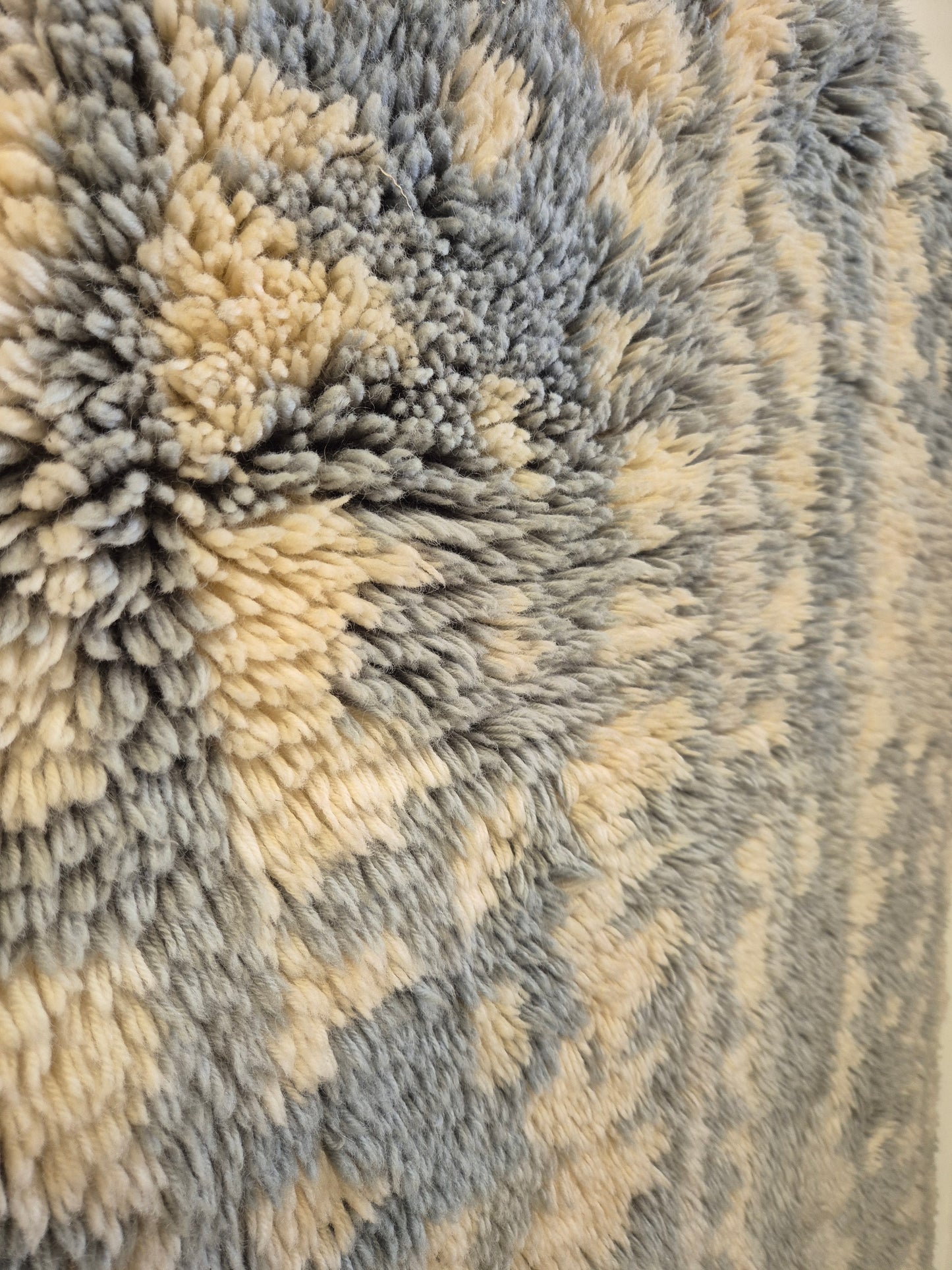 Wall Rug , Kirsti Ilvessalo "Linnunrata"  | Finnish Mid Century Wall Hanging | Scandinavian Wool Textile Art | 90 x 135 cm