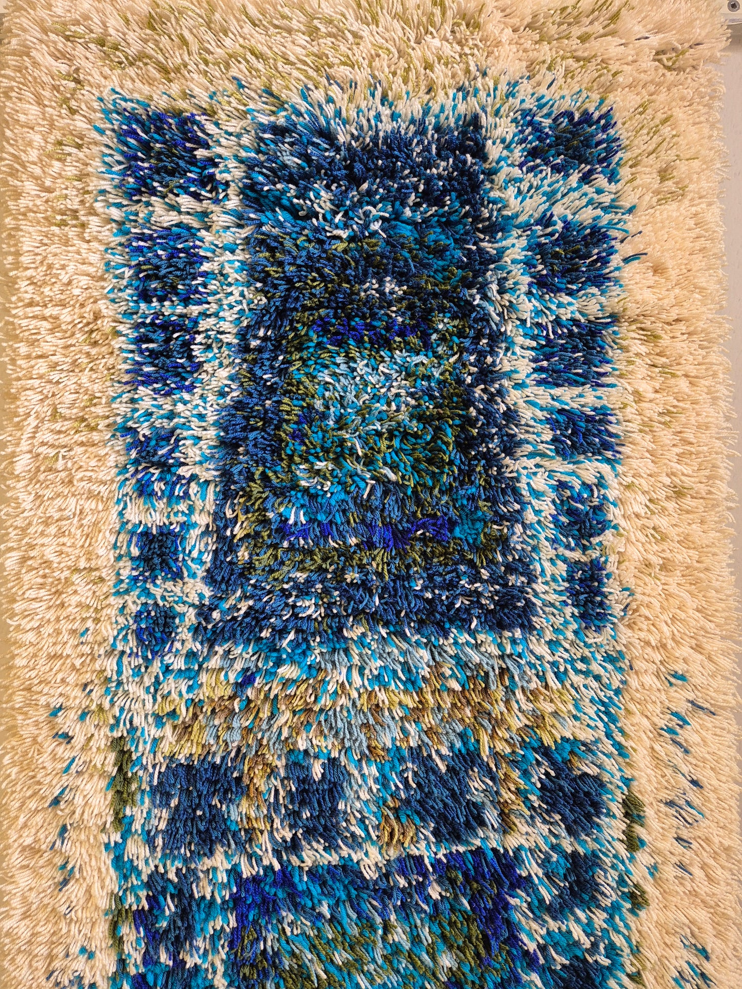 Terttu Tomero "Jäähinen" Ryijy | Finnish Mid-Century Wall Hanging | Blue Scandinavian Textile Art | 67 x 170 cm
