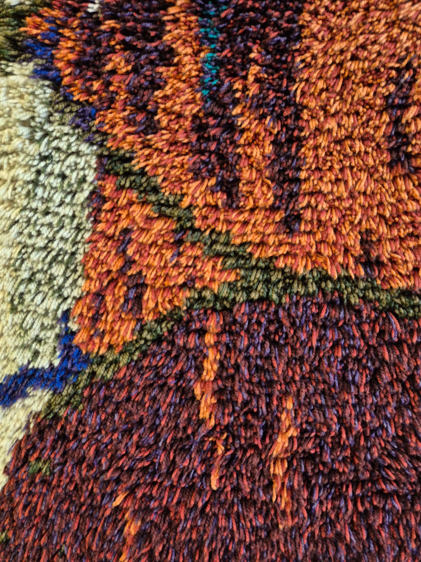 Tuula Saarenpää "Kuunkivet" Finnish Ryijy Wall Hanging – Vintage Scandinavian Wool Textile – 105 x 160 cm