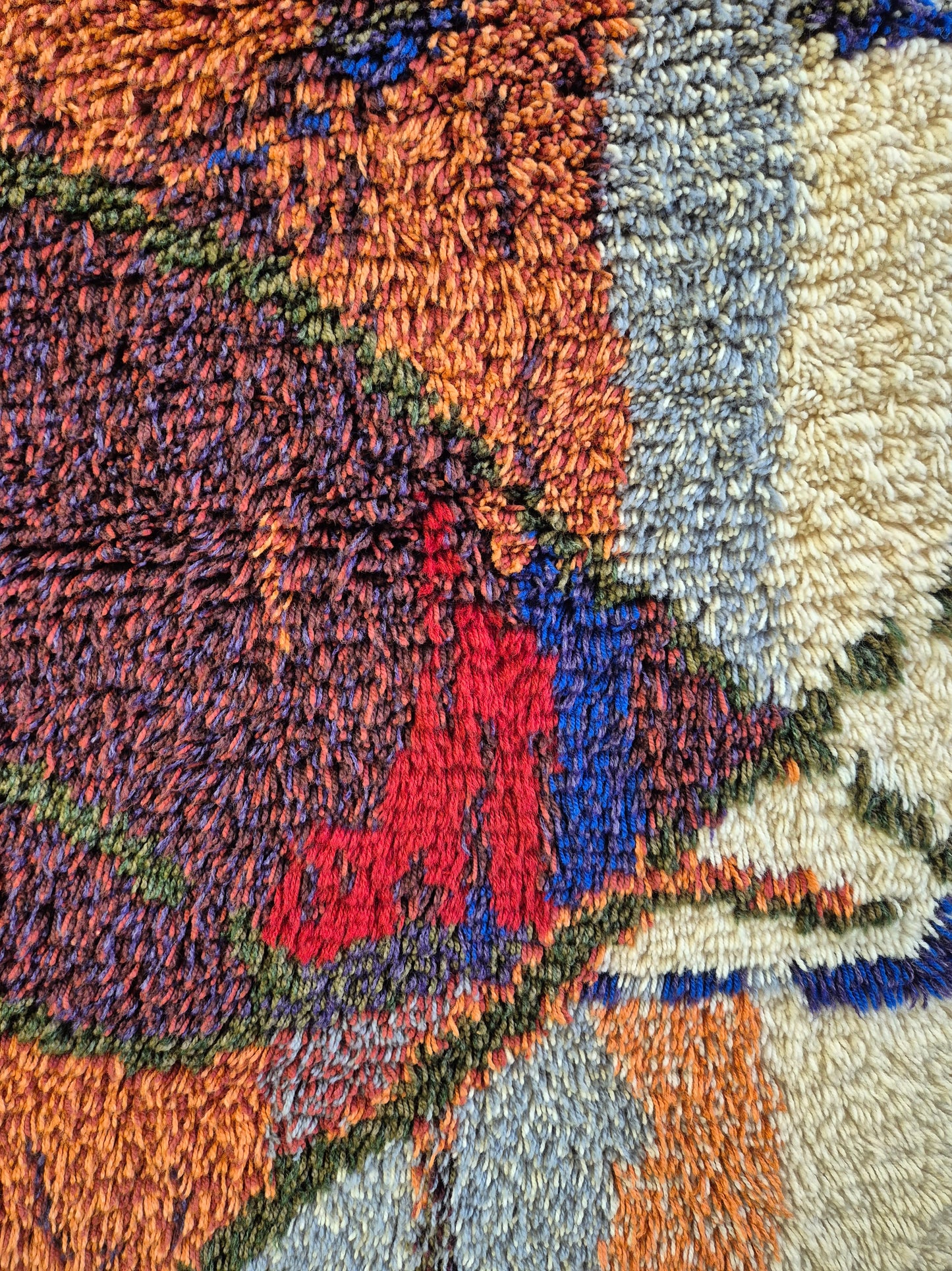 Tuula Saarenpää "Kuunkivet" Finnish Ryijy Wall Hanging – Vintage Scandinavian Wool Textile – 105 x 160 cm