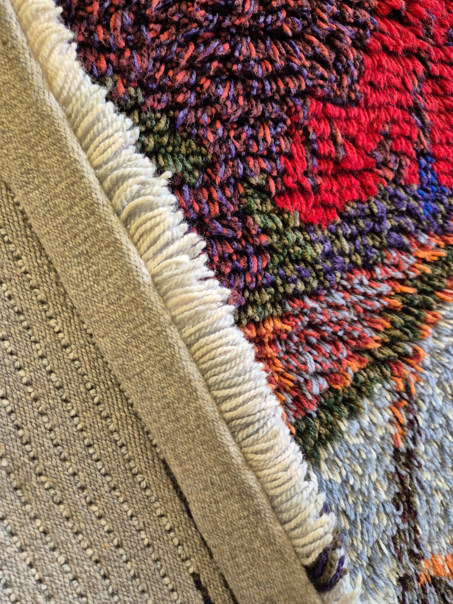 Tuula Saarenpää "Kuunkivet" Finnish Ryijy Wall Hanging – Vintage Scandinavian Wool Textile – 105 x 160 cm