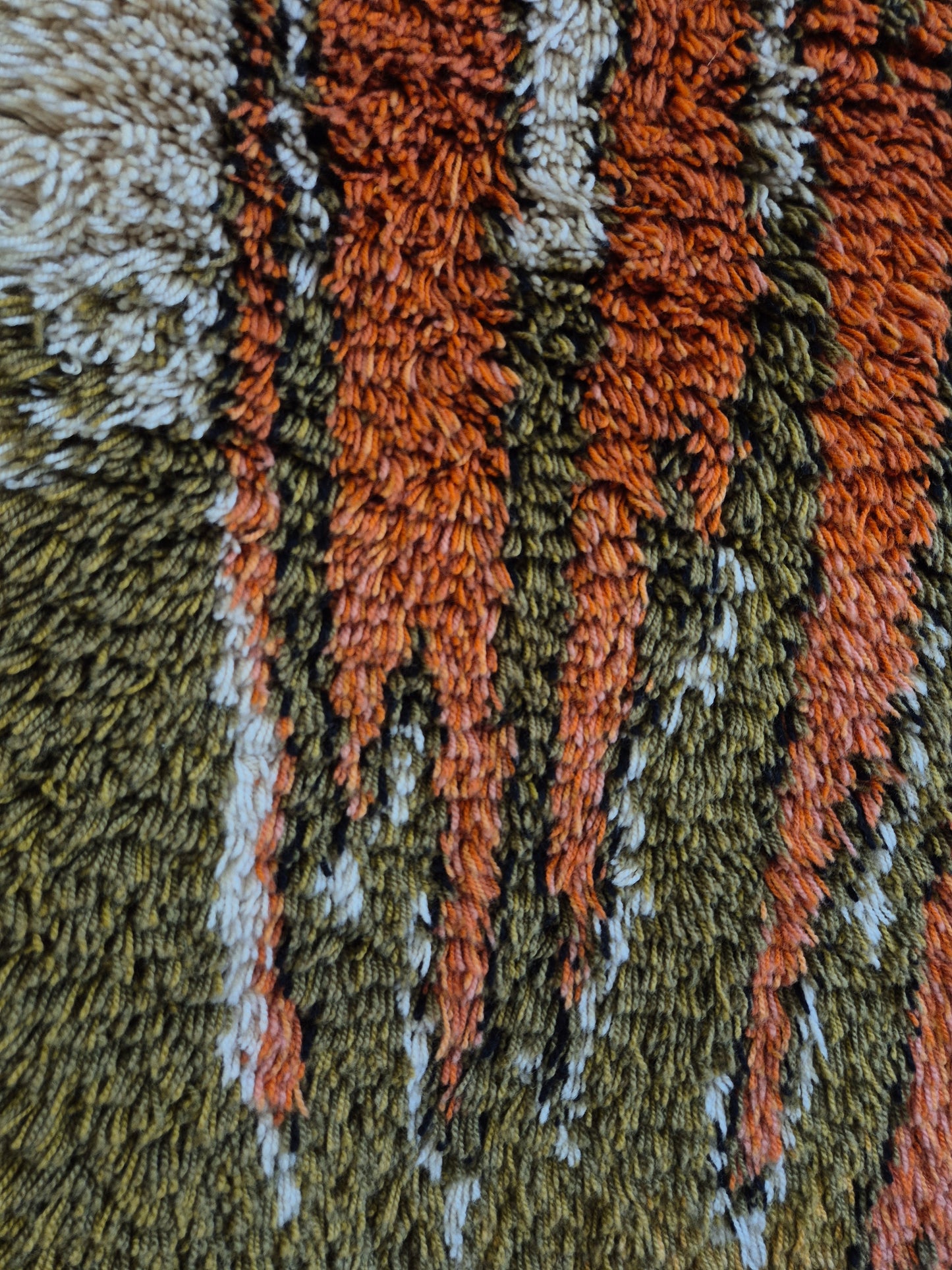 Vintage Finnish Ryijy Wall Hanging 100 x 150 cm | Handmade Wool Tapestry | Abstract Orange & Green Textile Art | Scandinavian Fiber Art