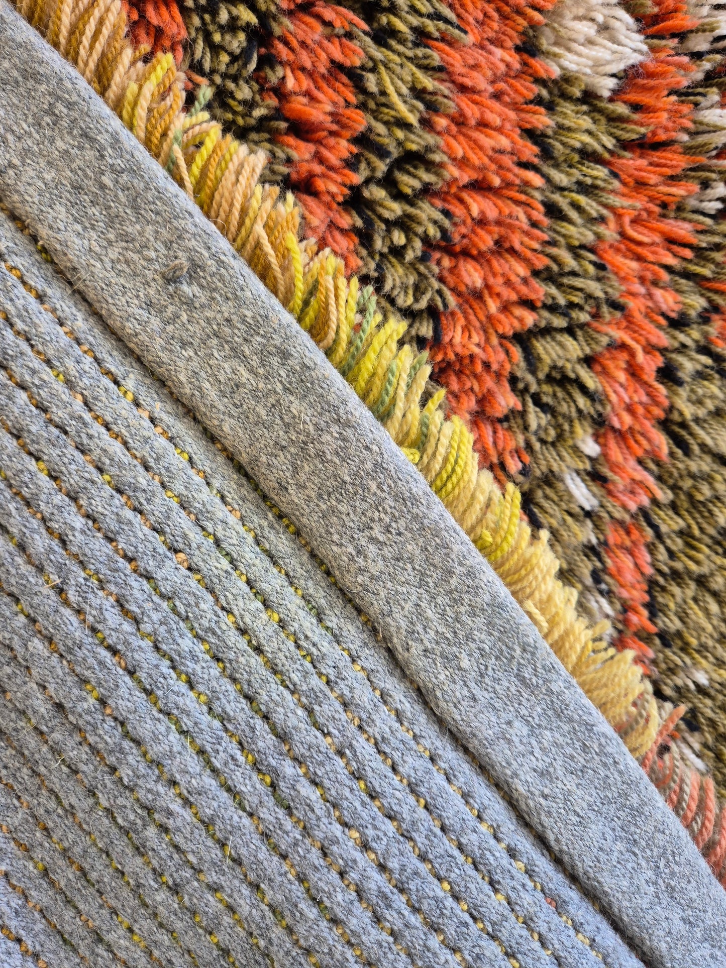 Vintage Finnish Ryijy Wall Hanging 100 x 150 cm | Handmade Wool Tapestry | Abstract Orange & Green Textile Art | Scandinavian Fiber Art
