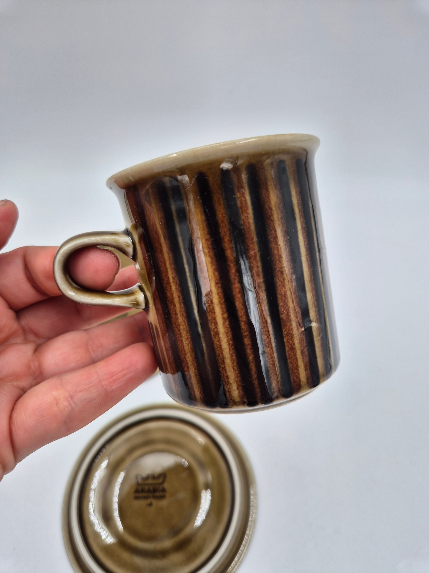 Arabia Kosmos Coffee Cup Set | Ulla Procopé & Gunvor Olin-Grönqvist | Finnish Vintage Stoneware