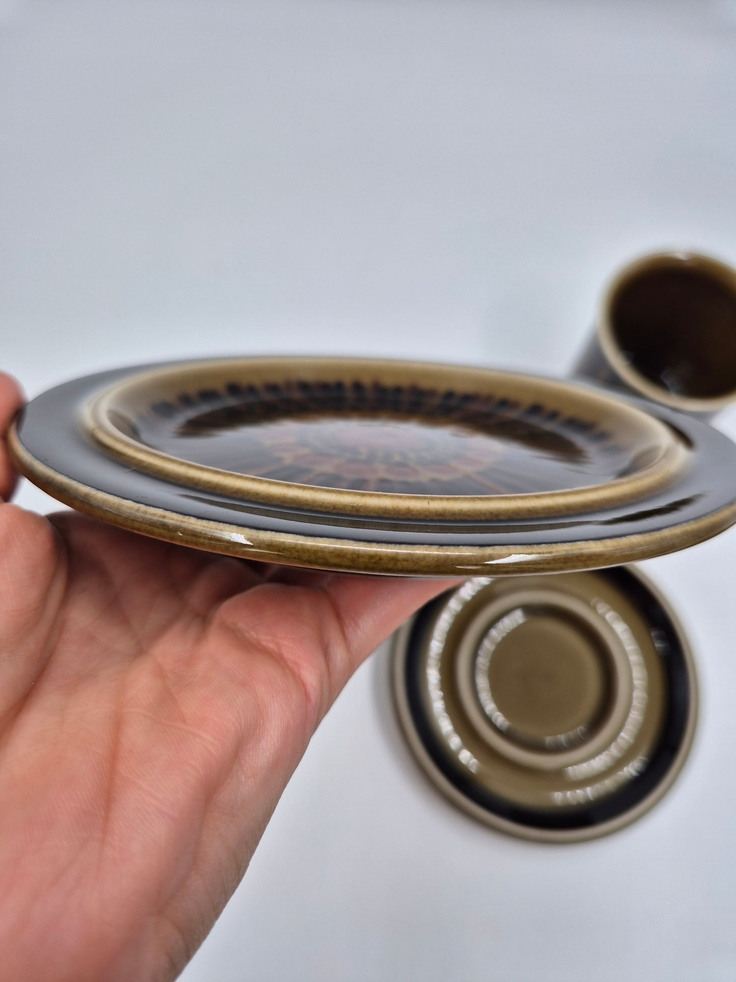 Arabia Kosmos Coffee Cup Set | Ulla Procopé & Gunvor Olin-Grönqvist | Finnish Vintage Stoneware