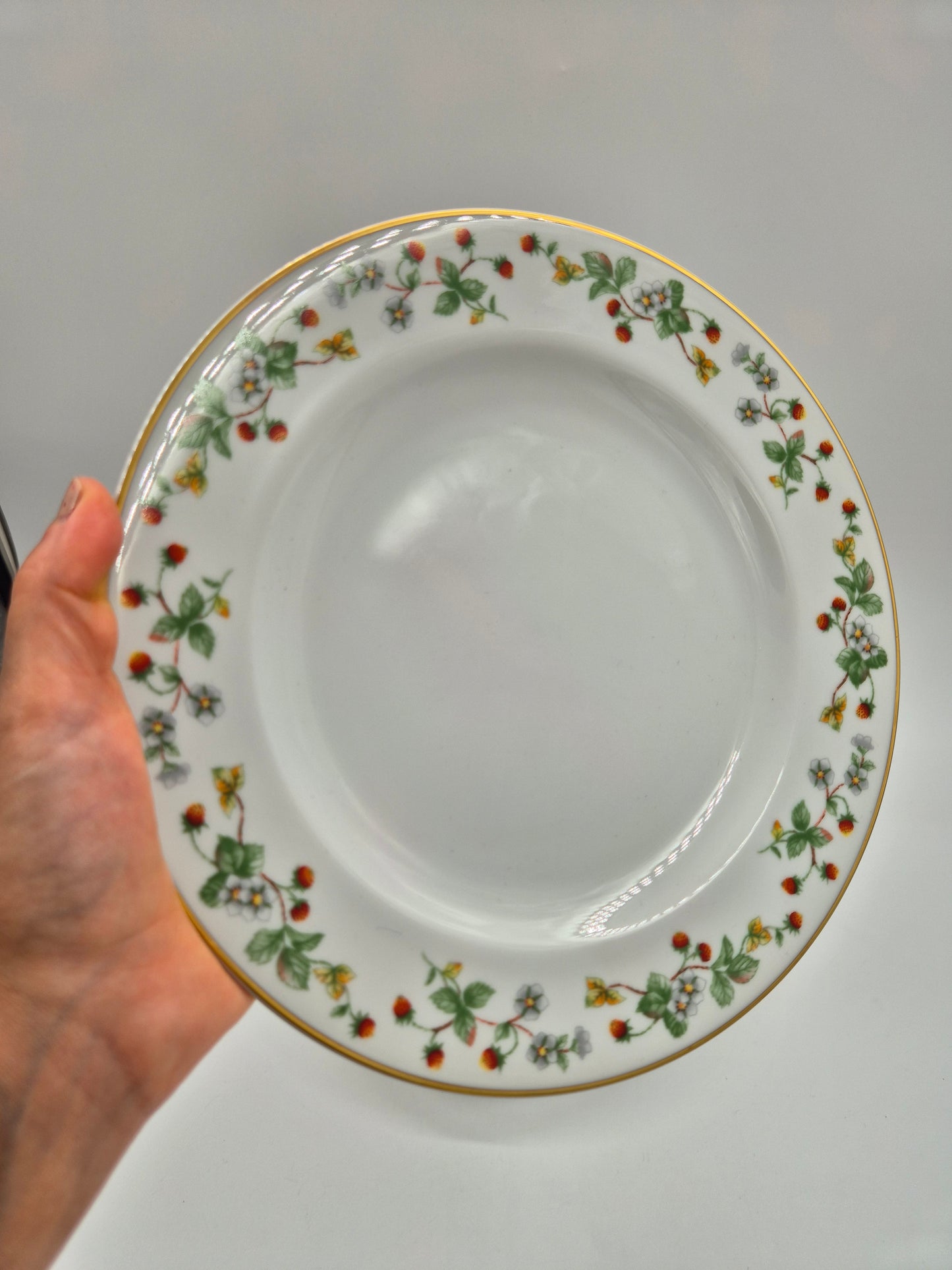 Set of 6 Christineholm Smultron Dinner Plates 24.5 cm | Vintage Swedish Ceramic