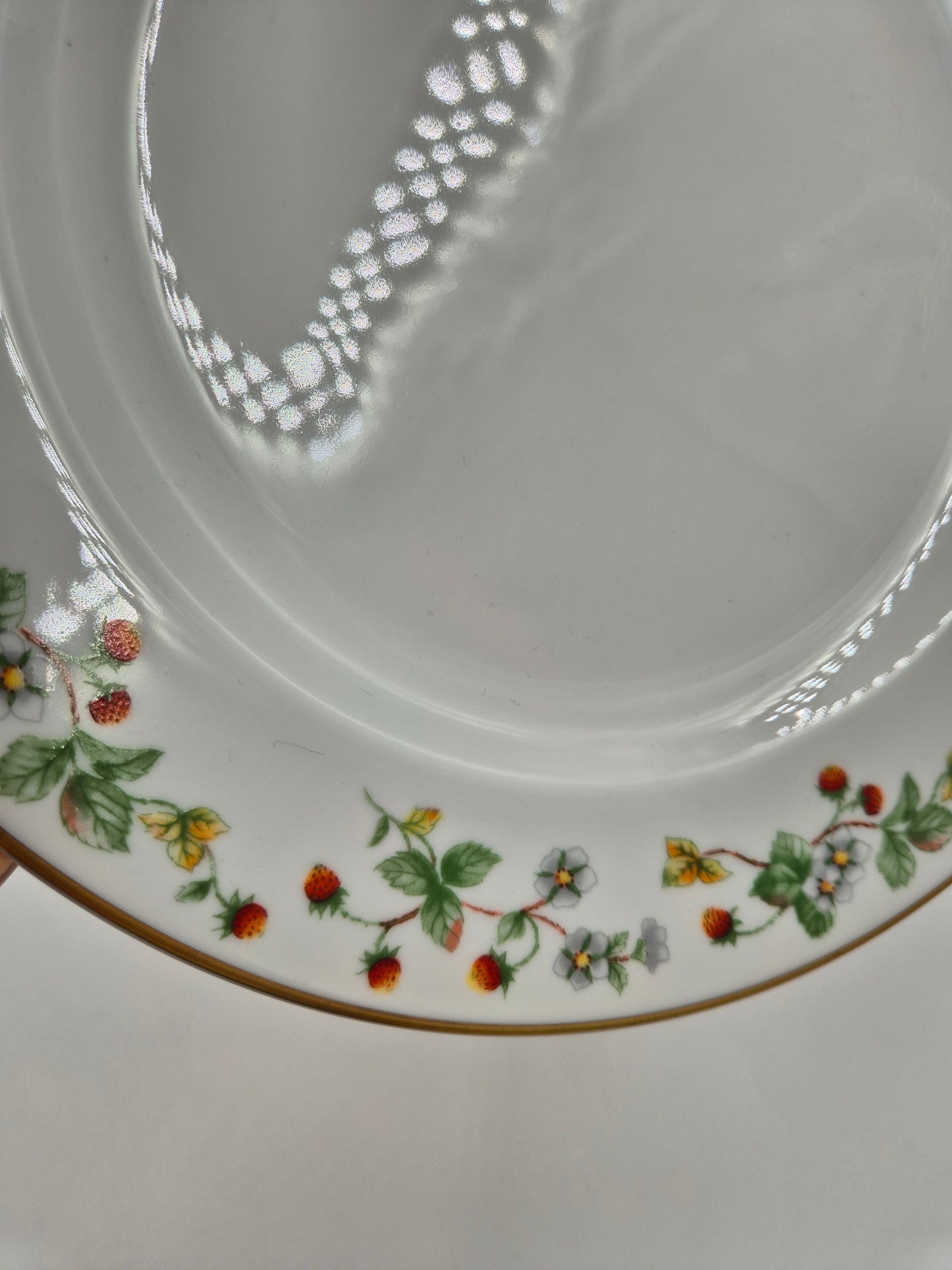 Set of 6 Christineholm Smultron Dinner Plates 24.5 cm | Vintage Swedish Ceramic