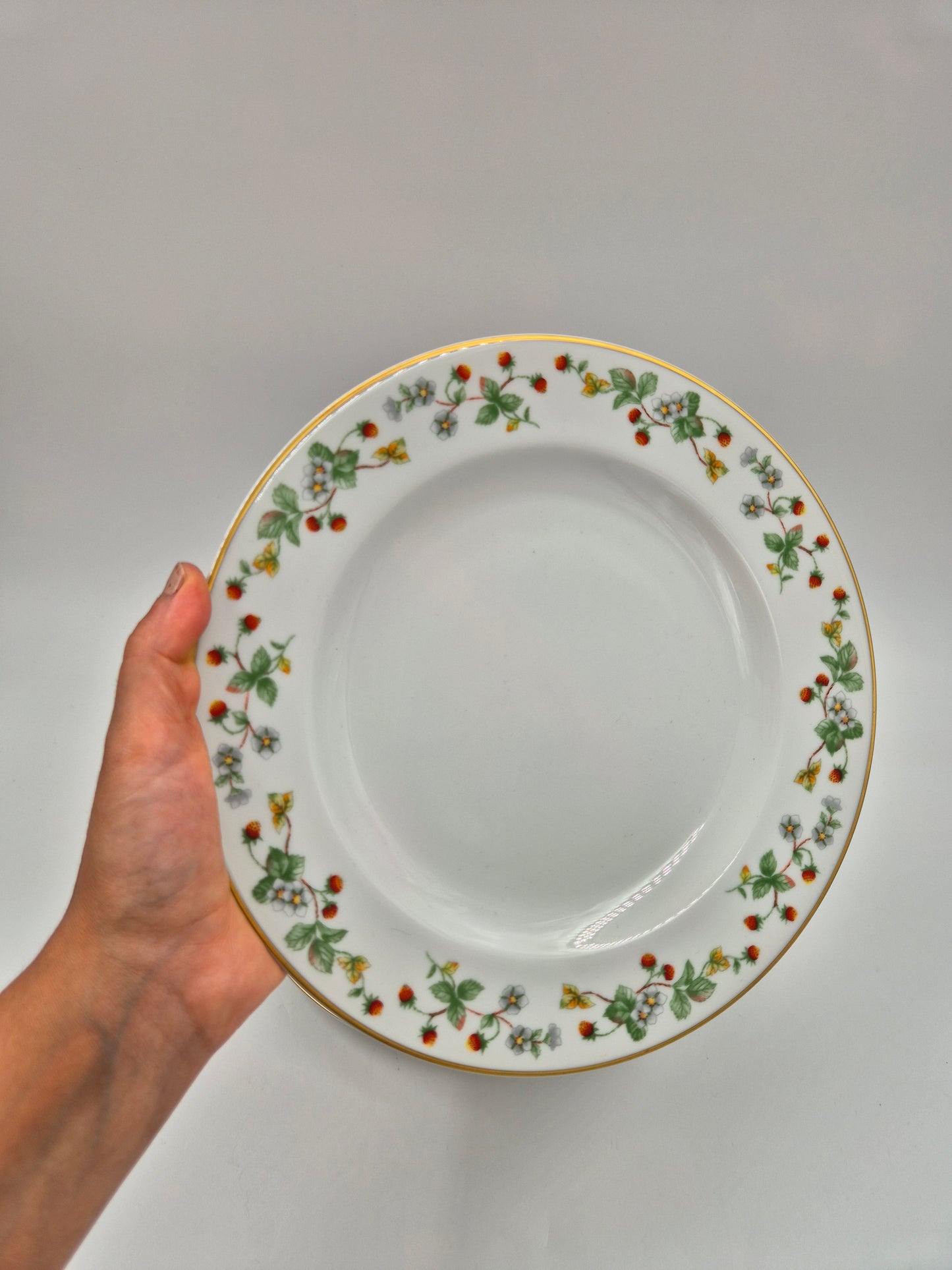 Set of 6 Christineholm Smultron Dinner Plates 24.5 cm | Vintage Swedish Ceramic