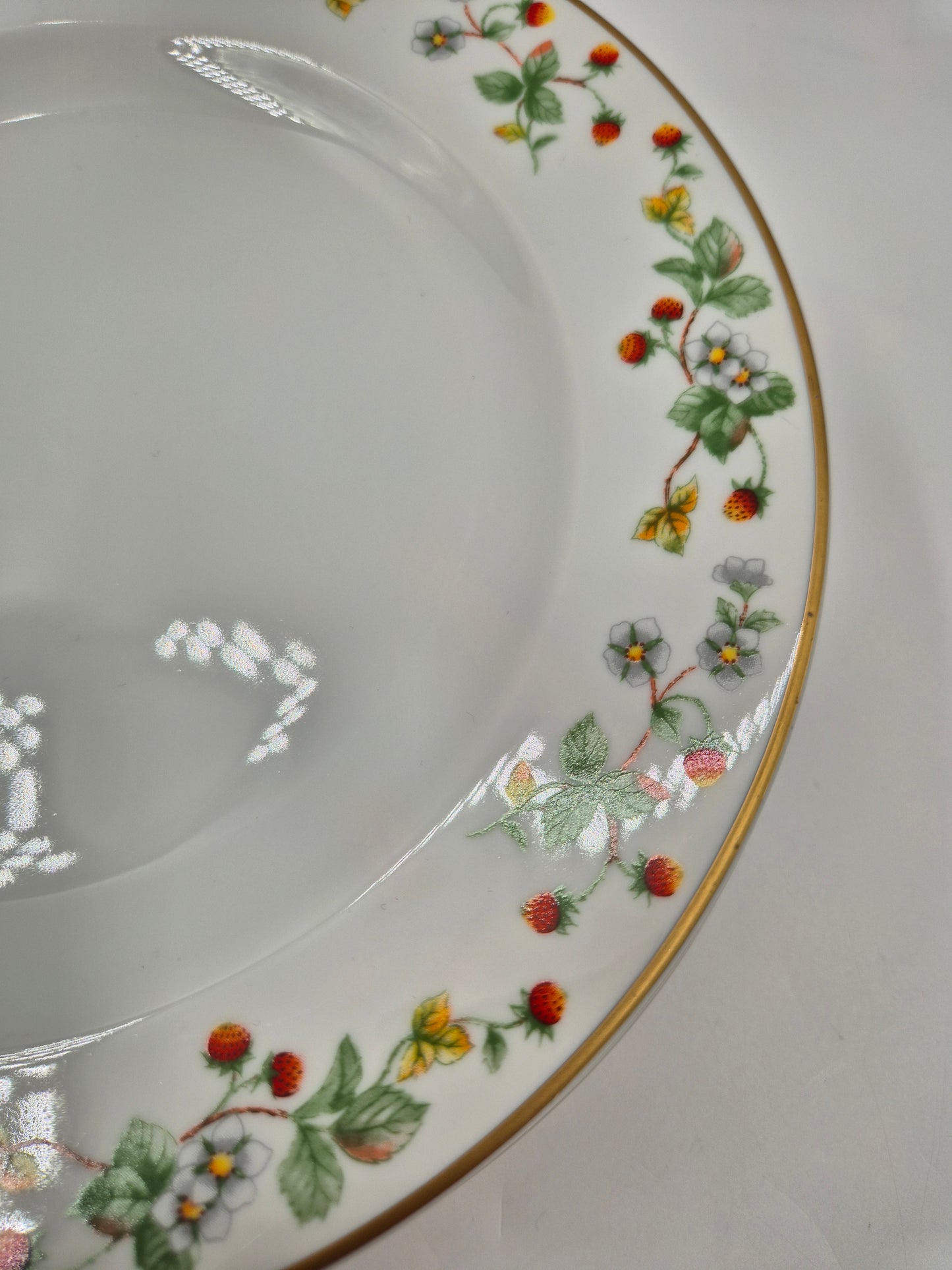 Set of 6 Christineholm Smultron Dinner Plates 24.5 cm | Vintage Swedish Ceramic