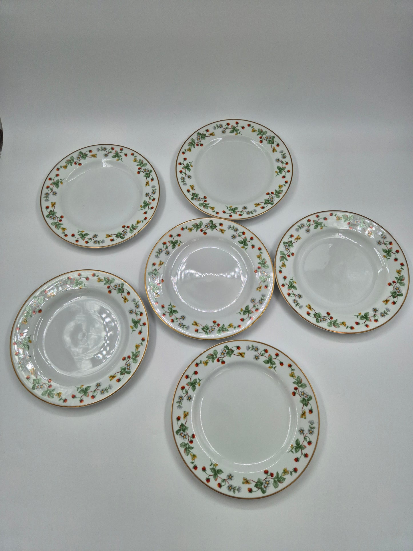 Set of 6 Christineholm Smultron Salad Plates 21 cm | Wild Strawberry Pattern | Scandinavian Tableware