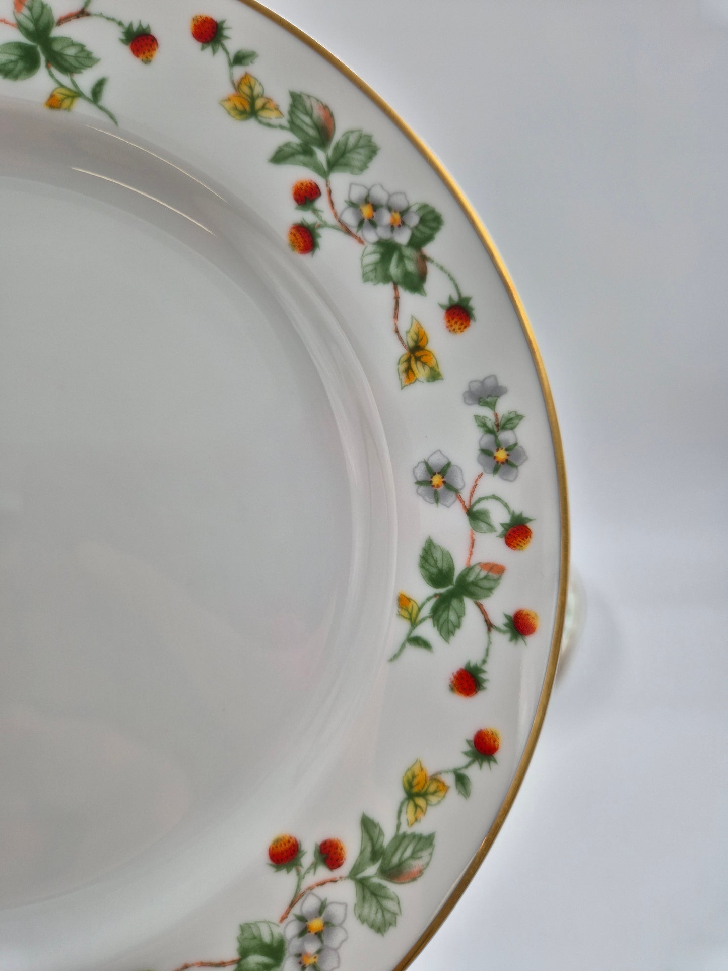 Set of 6 Christineholm Smultron Salad Plates 21 cm | Wild Strawberry Pattern | Scandinavian Tableware