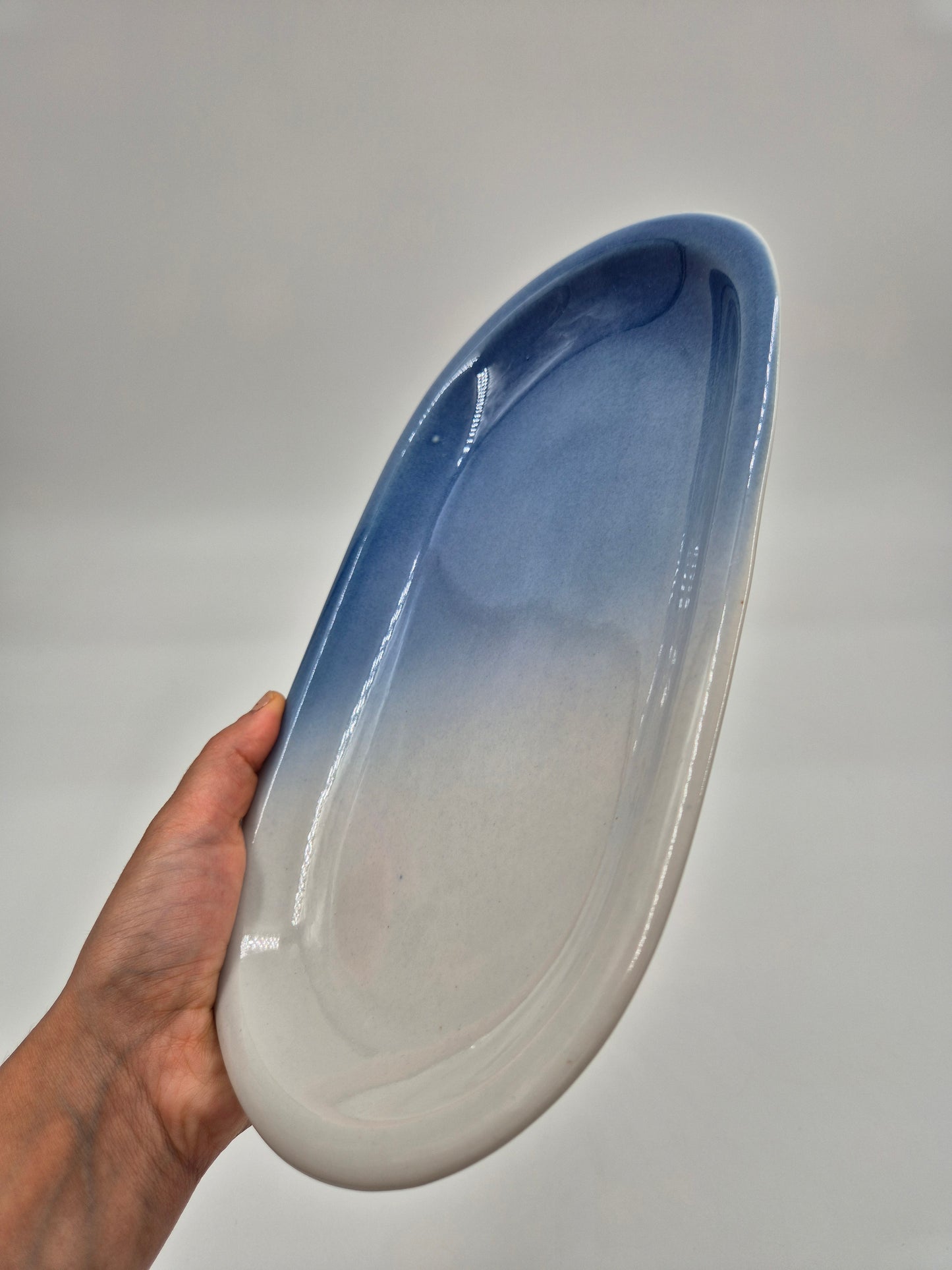 Vintage Pentik Finland Oval Serving Platter | Blue Gradient Ceramic Tray | Scandinavian Stoneware Serving Dish | 17 x 28 cm
