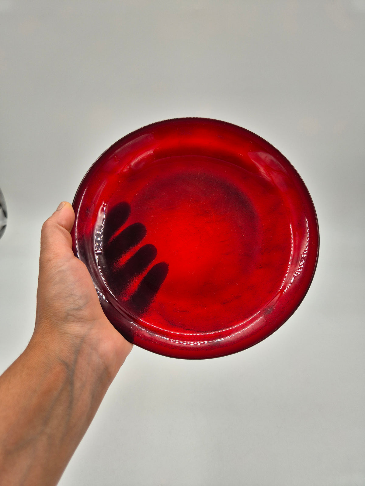 Set of 13 Vintage Arcoroc Ruby Red Dessert Plates | French Red Glass Plates 19 cm | Mid Century Scandinavian Tableware