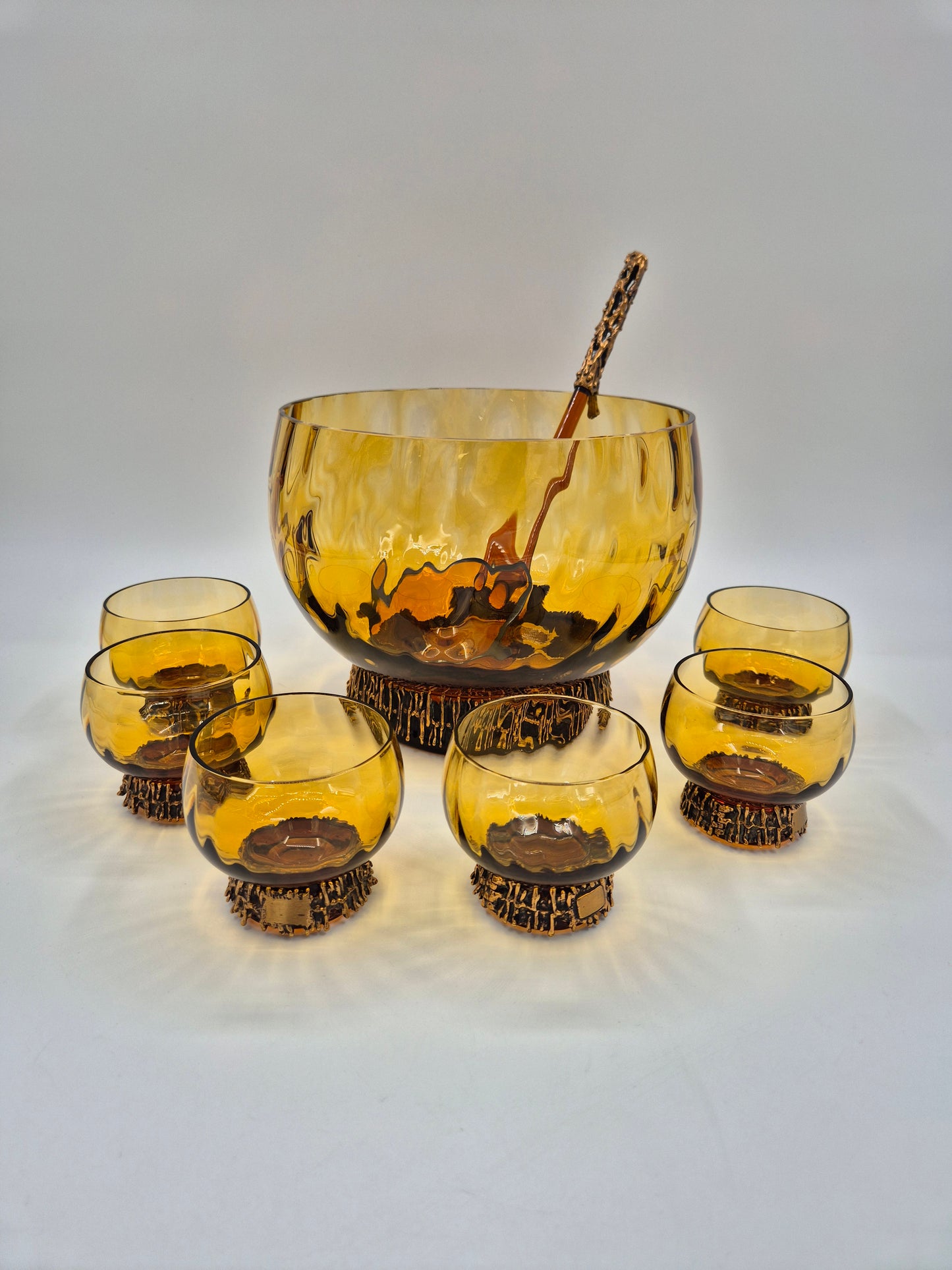 Pentti Sarpaneva Kaarna Vintage Punch Bowl Set – Turun Hopea & Kumela – Amber Glass, Bronze, 8-Piece Finnish Mid Century Modern Barware