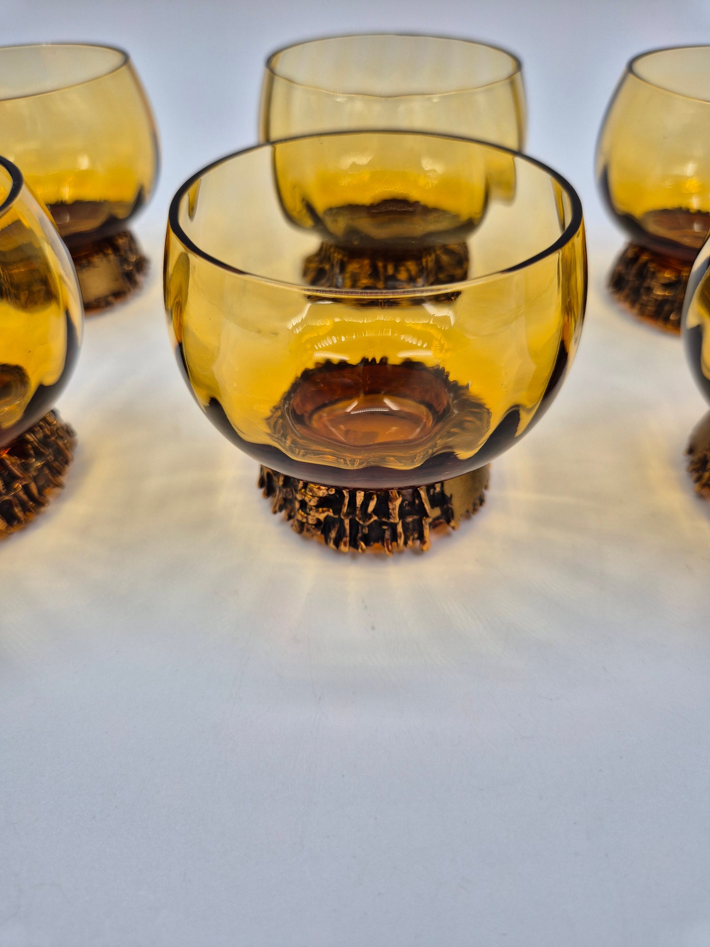 Pentti Sarpaneva Kaarna Vintage Punch Bowl Set – Turun Hopea & Kumela – Amber Glass, Bronze, 8-Piece Finnish Mid Century Modern Barware