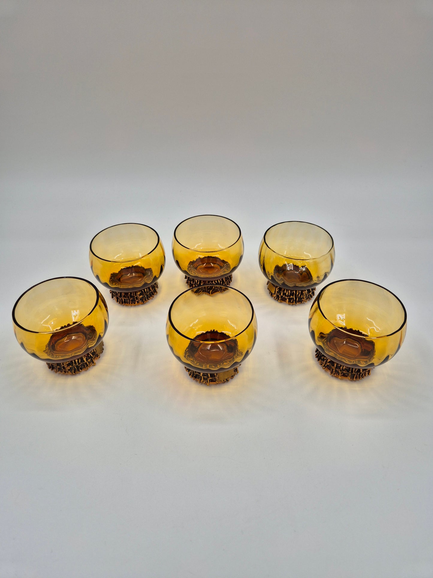 Pentti Sarpaneva Kaarna Vintage Punch Bowl Set – Turun Hopea & Kumela – Amber Glass, Bronze, 8-Piece Finnish Mid Century Modern Barware