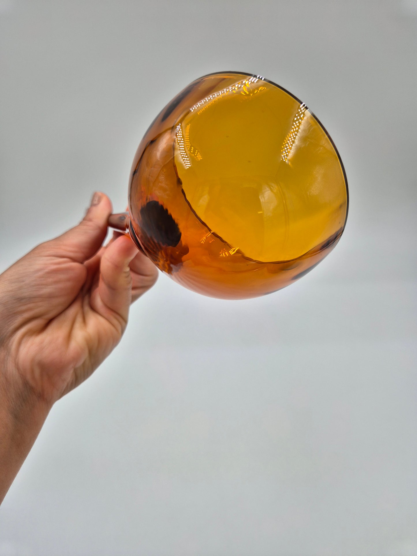 Pentti Sarpaneva Kaarna Vintage Punch Bowl Set – Turun Hopea & Kumela – Amber Glass, Bronze, 8-Piece Finnish Mid Century Modern Barware
