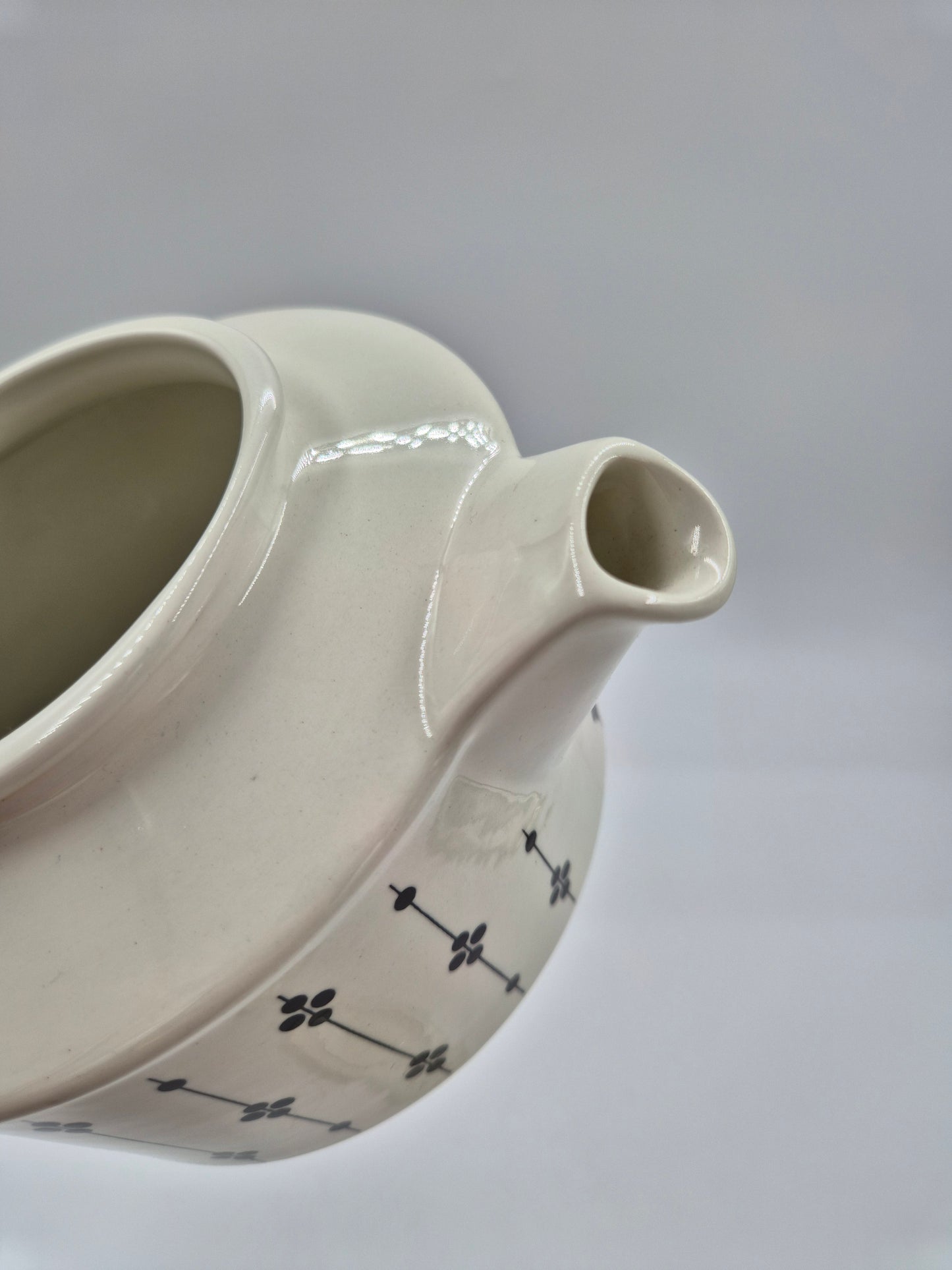 Vintage Arabia Kartano Teapot by Esteri Tomula | Finnish Mid Century Modern Tea Pot | 1970s Arabia Finland Stoneware Teapot