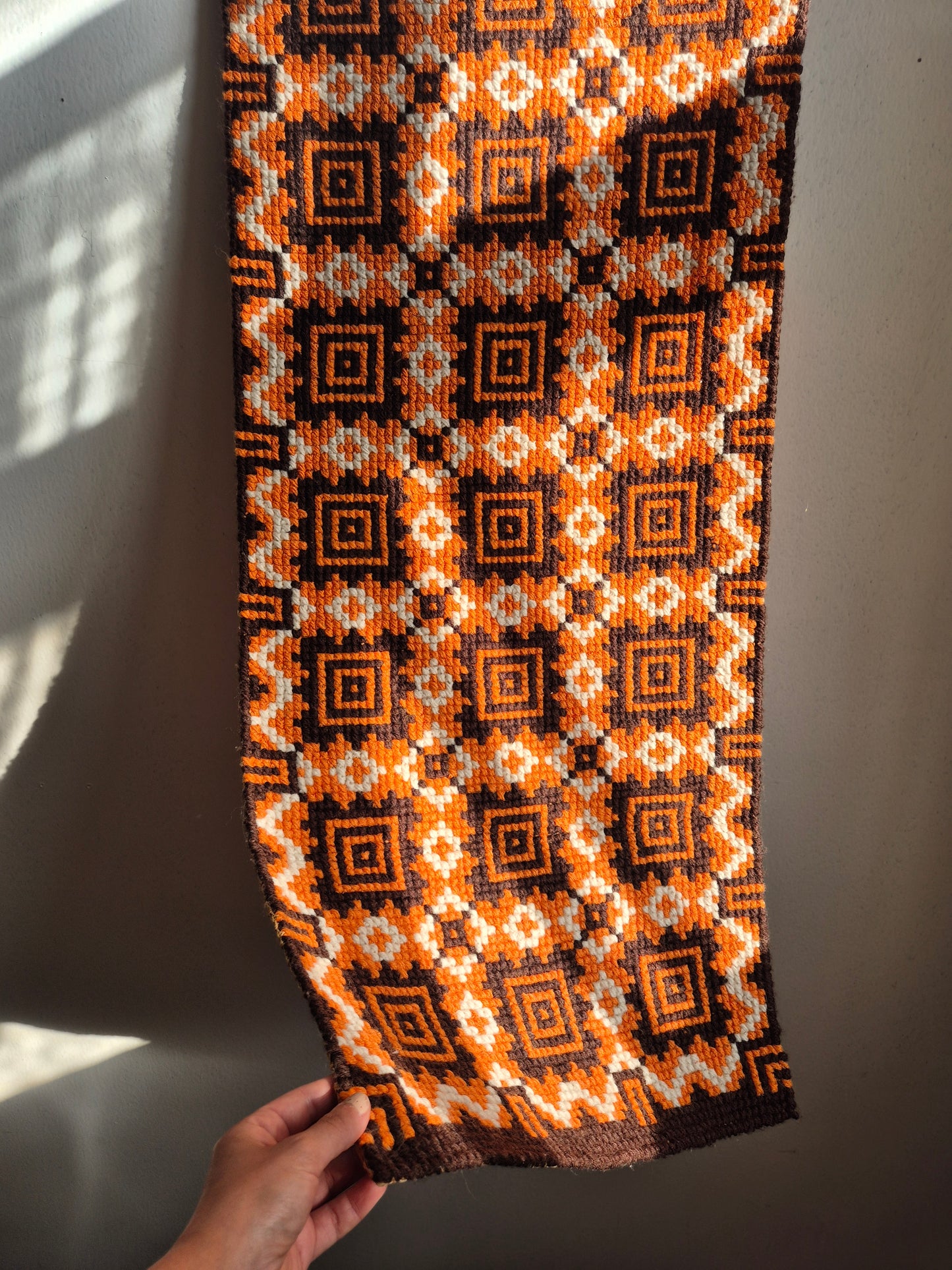 Vintage Finnish Handwoven Wall Hanging – 1970s Scandinavian Geometric Textile Art in Orange Brown & Cream, 43 x 100 cm