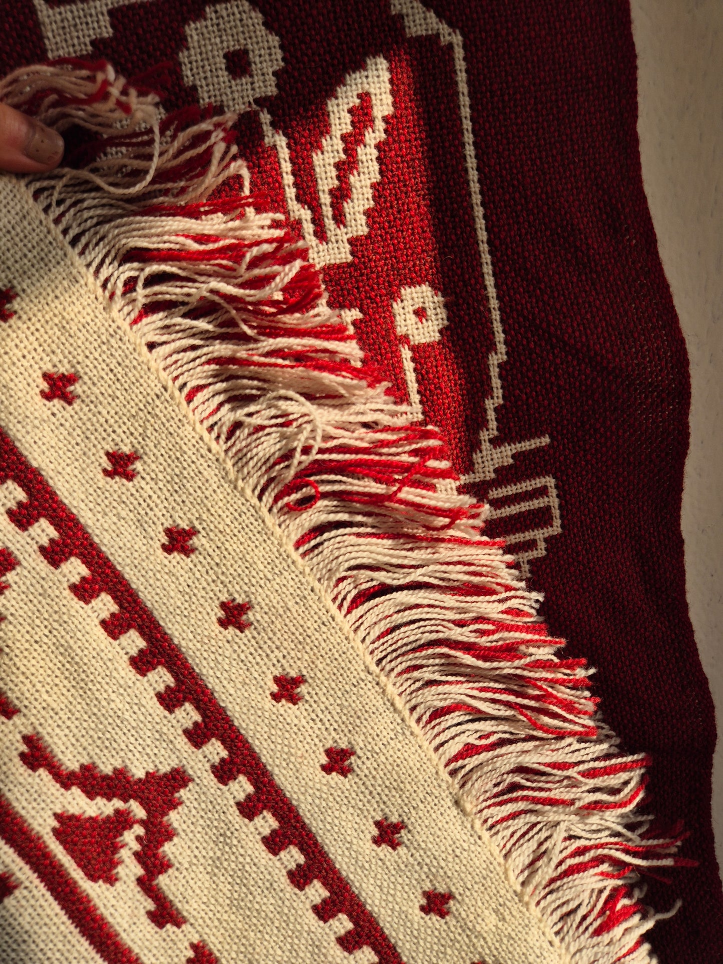 Vintage Finnish Handwoven Wall Hanging – Nordic Textile Art
