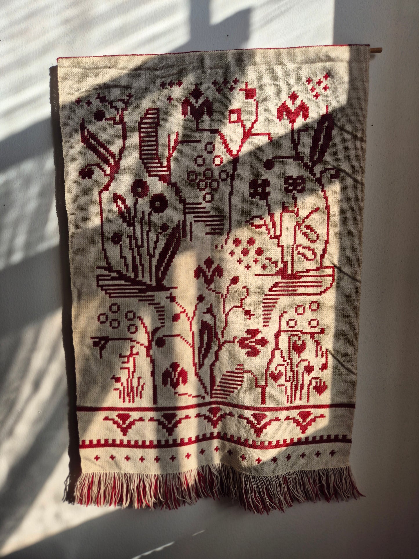 Vintage Finnish Handwoven Wall Hanging – Nordic Textile Art