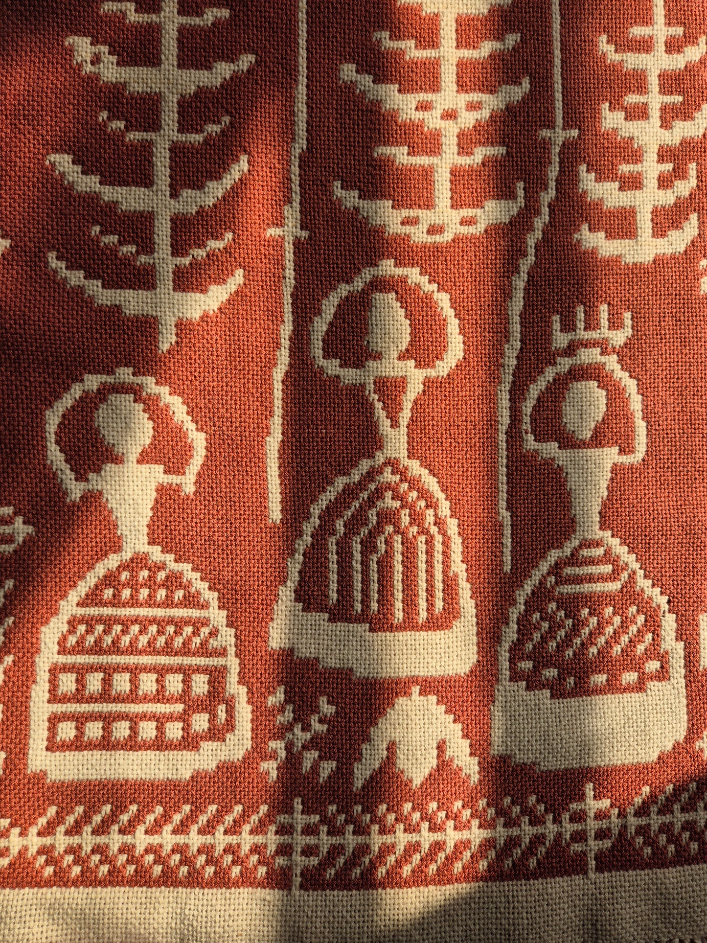 Elonkorjuu Vintage Finnish Wall Hanging by Laura Korpikaivo-Tamminen | Scandinavian Folk Art Textile | 63 x 110 cm