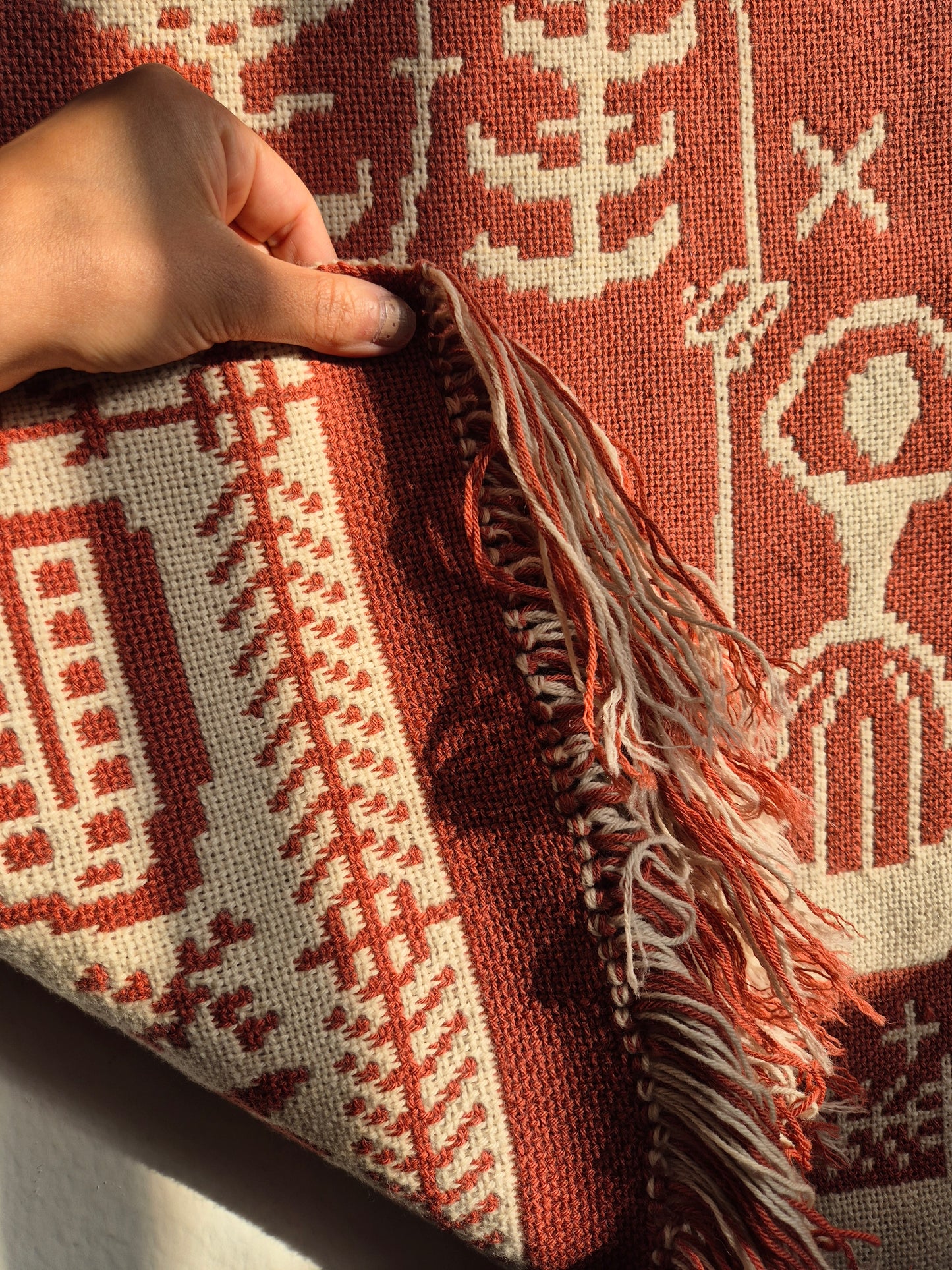 Elonkorjuu Vintage Finnish Wall Hanging by Laura Korpikaivo-Tamminen | Scandinavian Folk Art Textile | 63 x 110 cm
