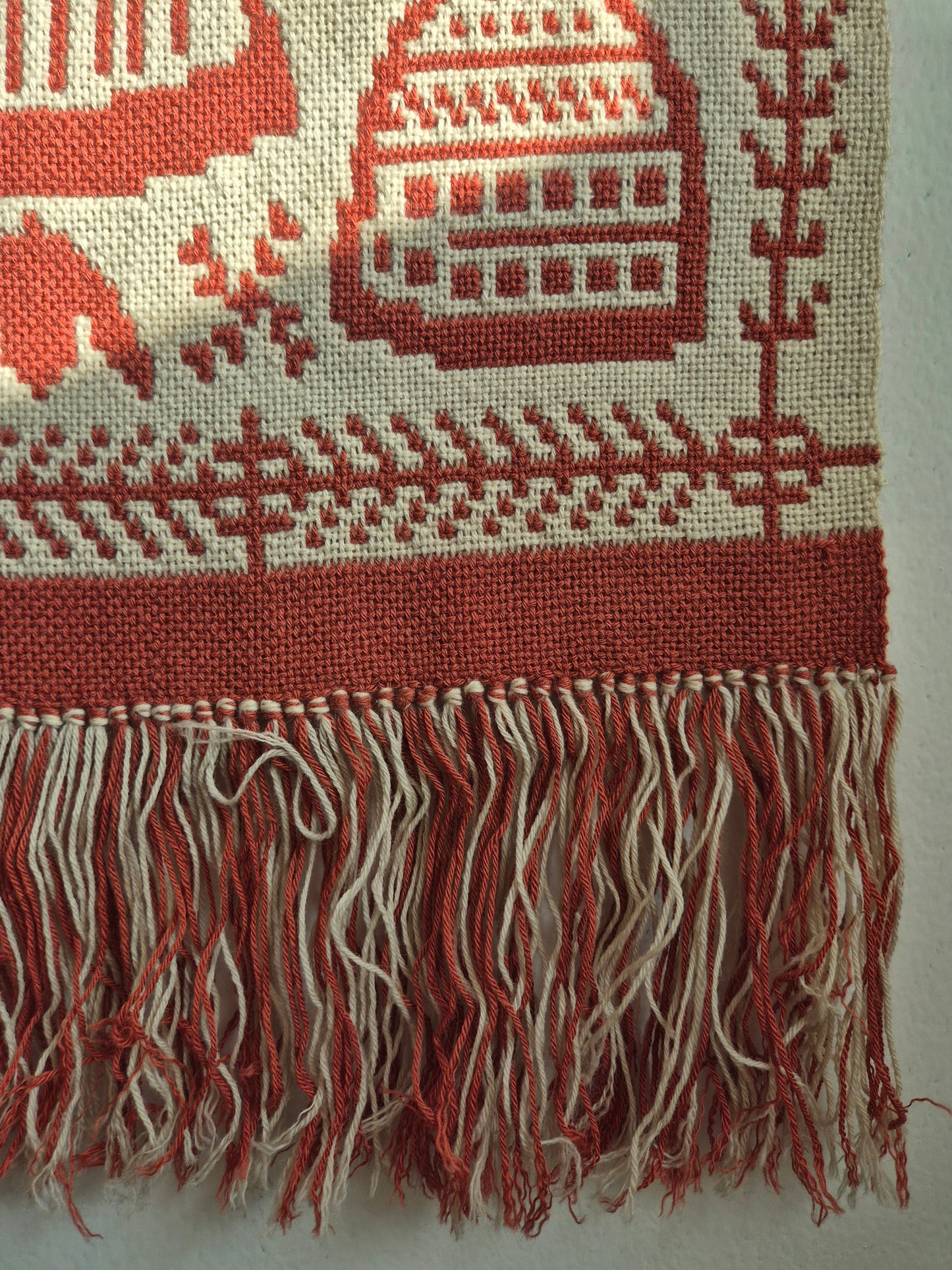Elonkorjuu Vintage Finnish Wall Hanging by Laura Korpikaivo-Tamminen | Scandinavian Folk Art Textile | 63 x 110 cm