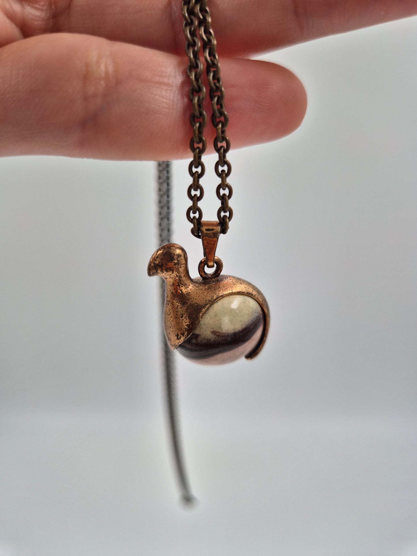 Kalevala Koru - Töyri Bird Bronze Necklace - Kimmo Virkkunen - Finland - 1990s