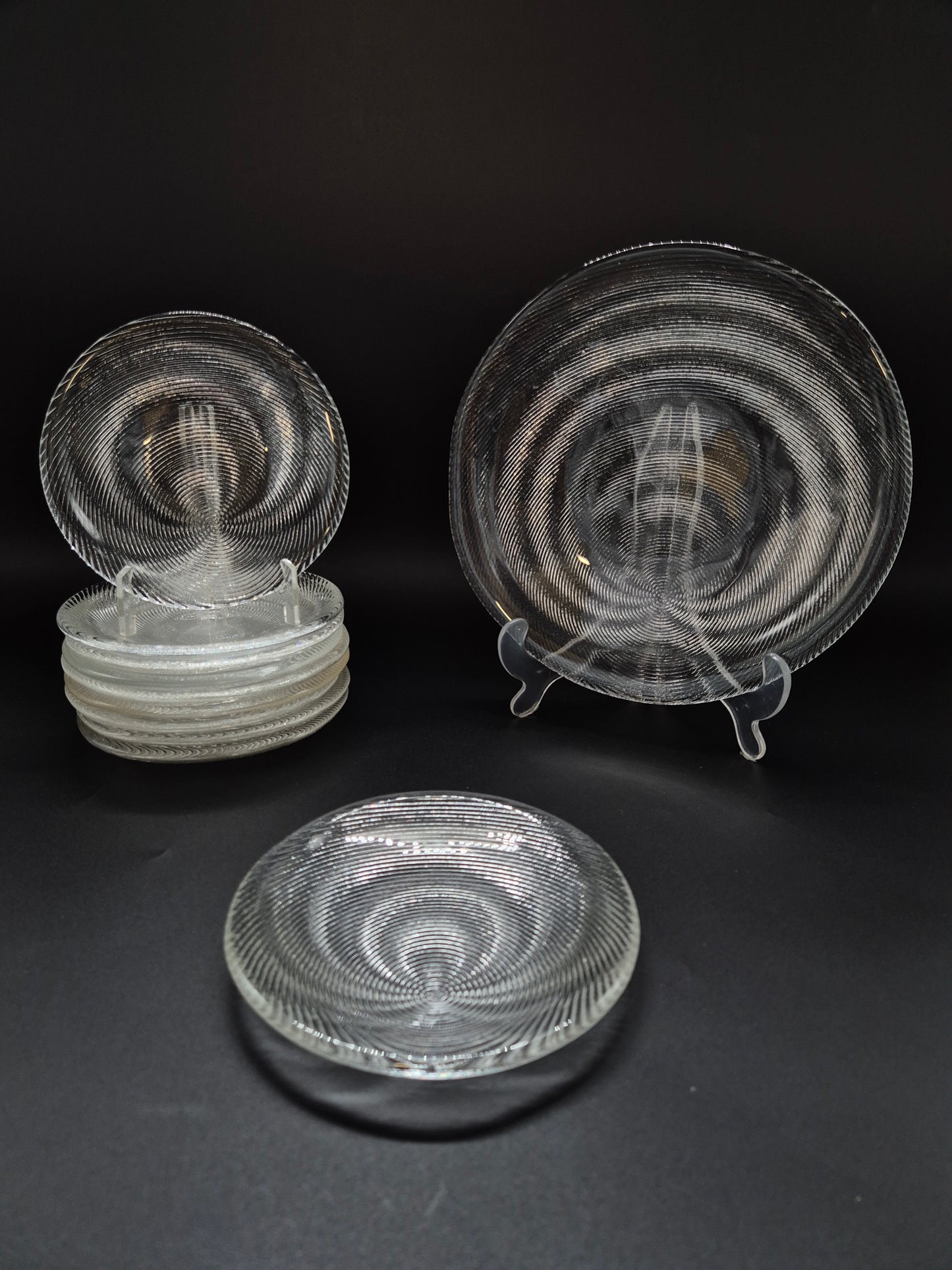 Set of 11 Vintage Muurla Glass Plates, Handmade Finnish Glassware, Ribbed Concentric Design