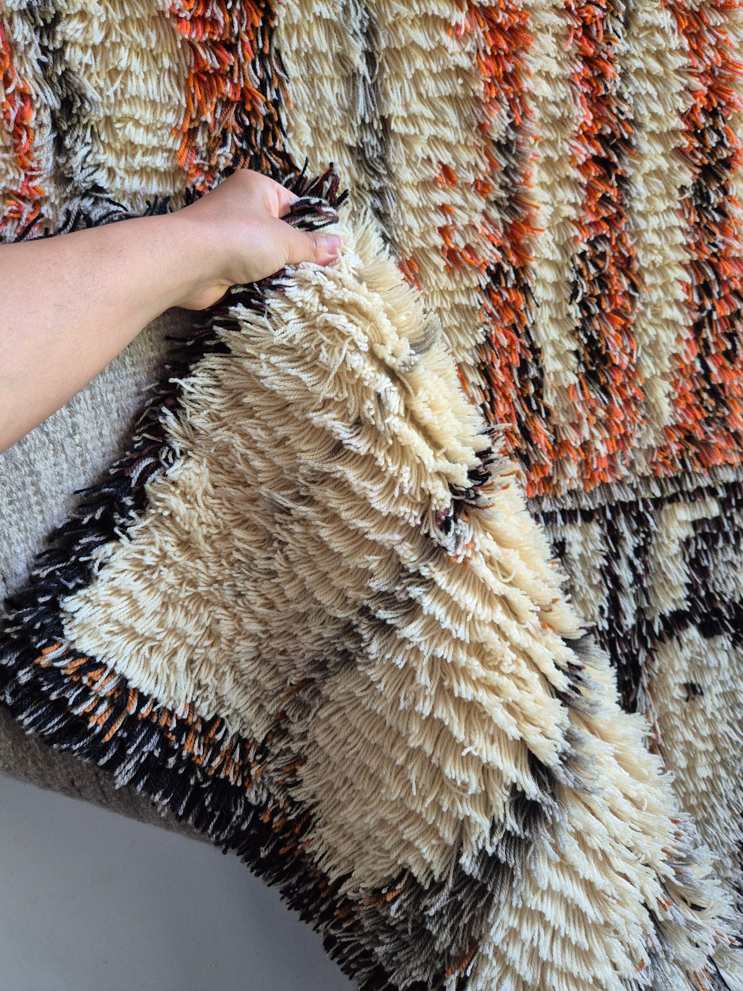 Vintage Leena-Kaisa Halme "Jääpuikkoja" Ryijy Wall Hanging Rug 120x165 cm Finnish Mid Century Textile Art