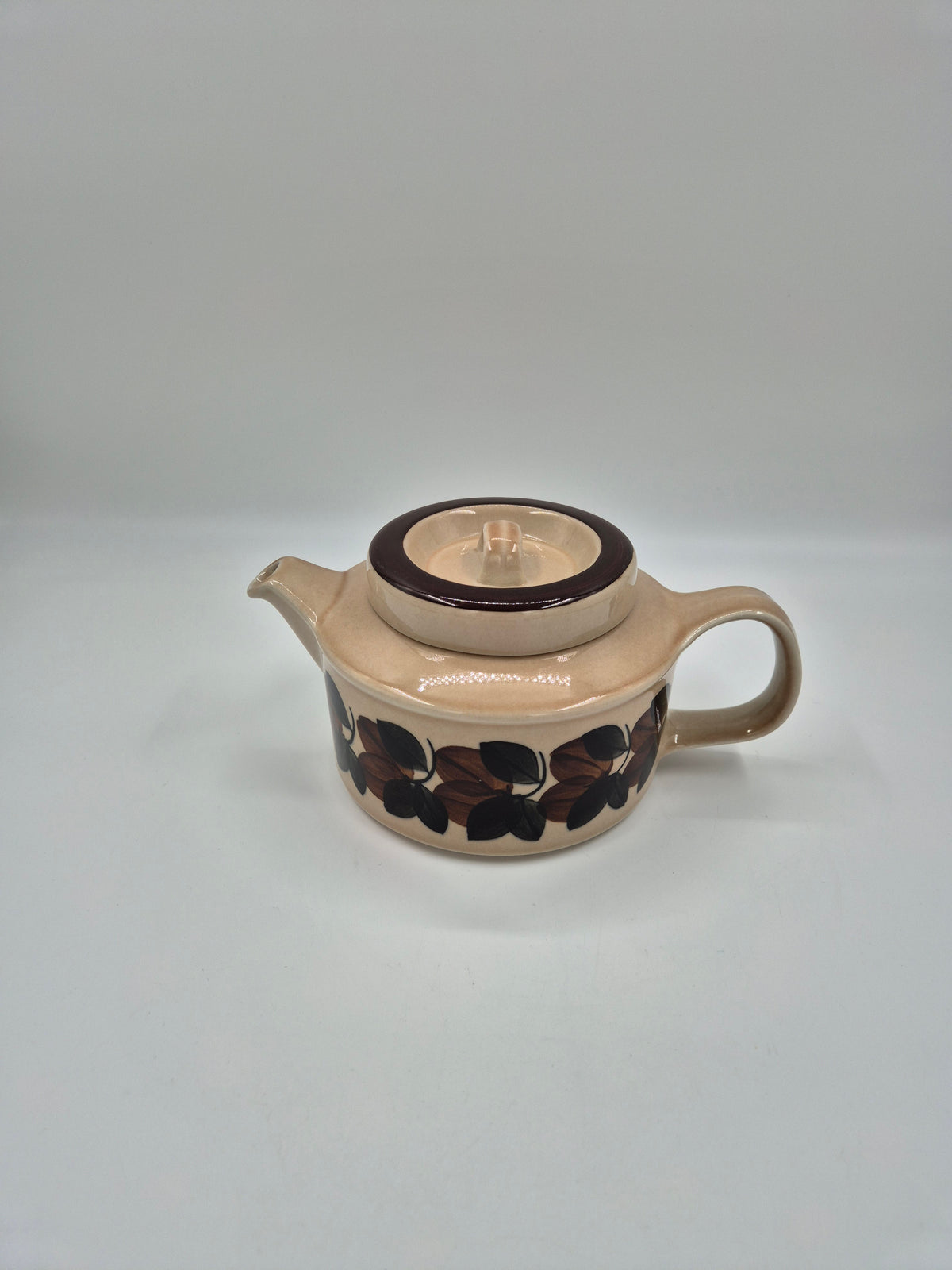 Arabia "Ruija" Stoneware Teapot by Ulla Procopé, Raija Uosikkinen, Original Ceramic Strainer, 1.4 L
