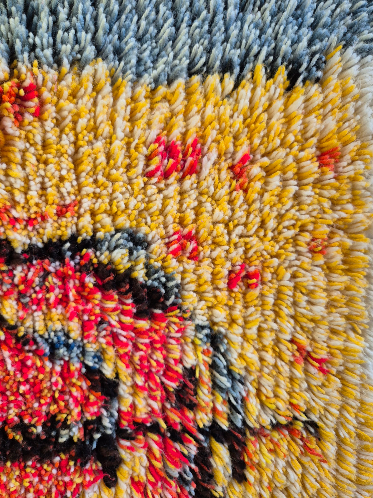 Vintage Finnish Kehrä rya rug designed by Leena-Kaisa Halme,