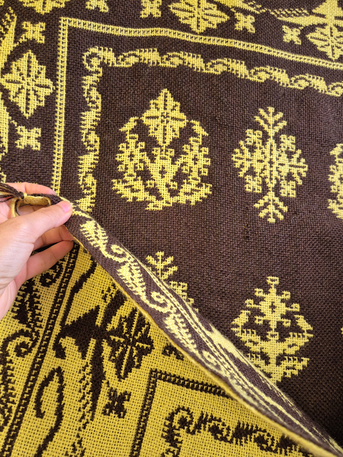 Vintage Finnish Täkänä Wall Hanging, Reversible Brown & Lime Green Double-Weave Tapestry, Nordic Folk Art Textile, 100 x 73 cm