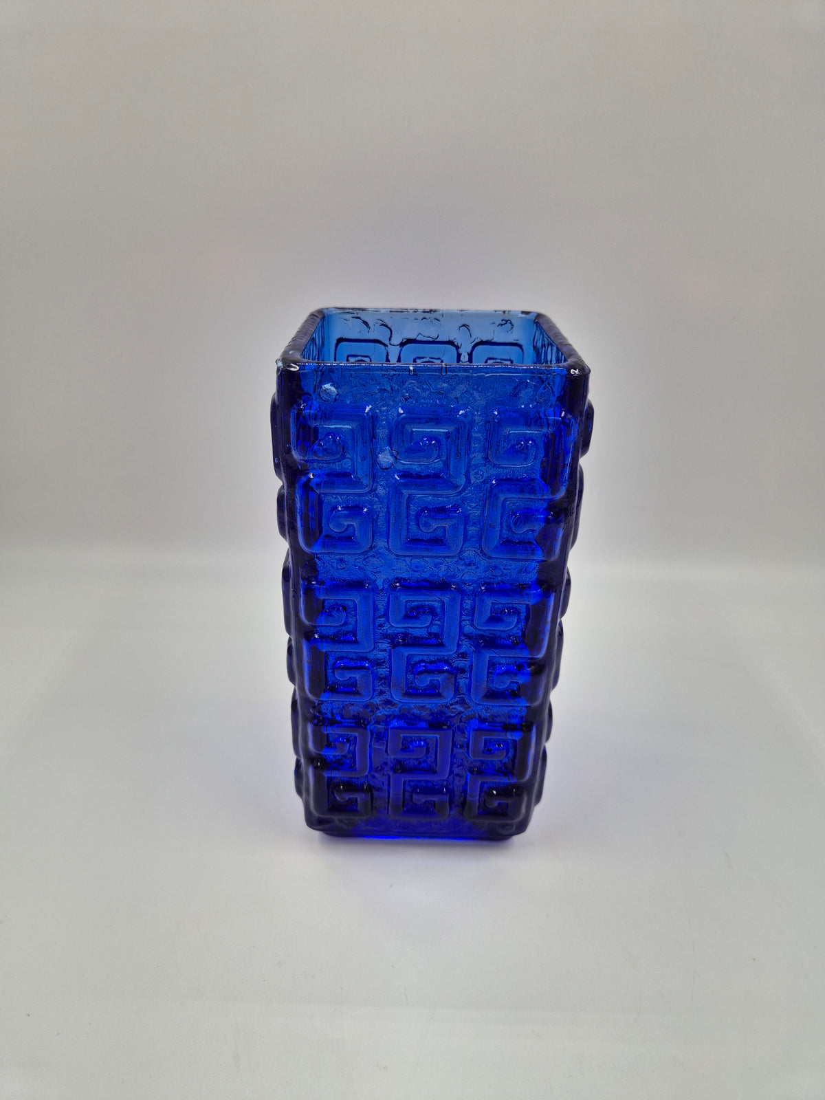 Riihimäen Lasi "Taalari" Vase by Tamara Aladin, Blue, 1968–1972
